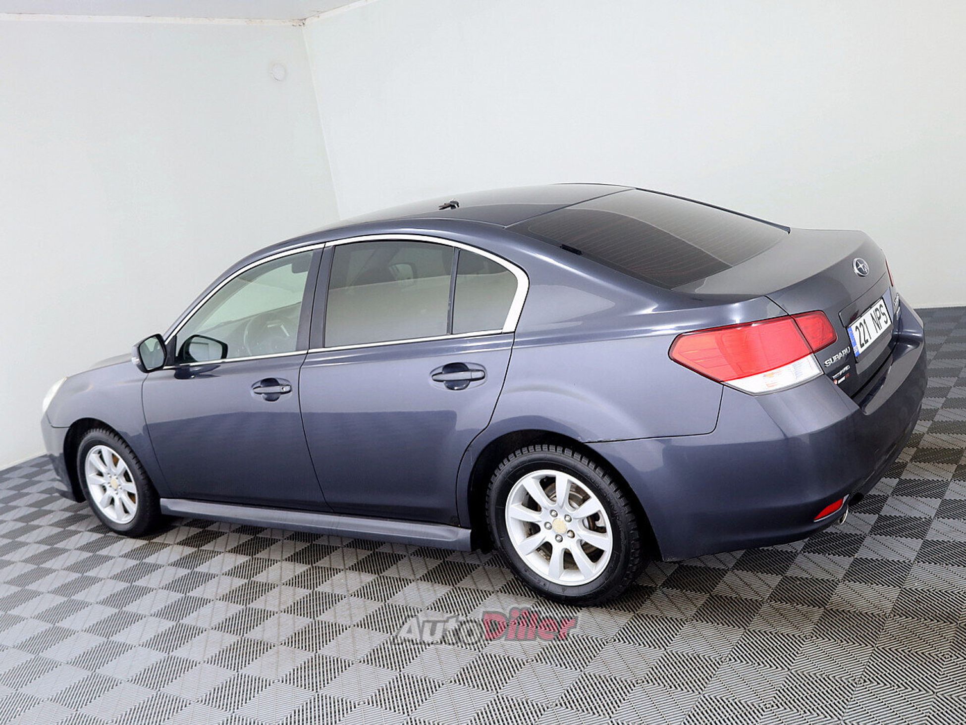 Subaru Legacy 2.0 110kW 2012, photo 4/7