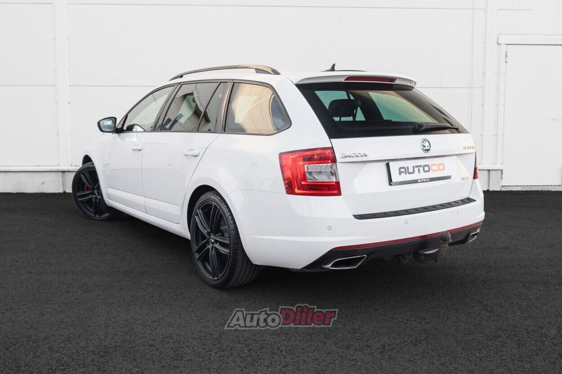 Skoda Octavia Combi vRS 2.0 135kW 2013, kuva 6/10