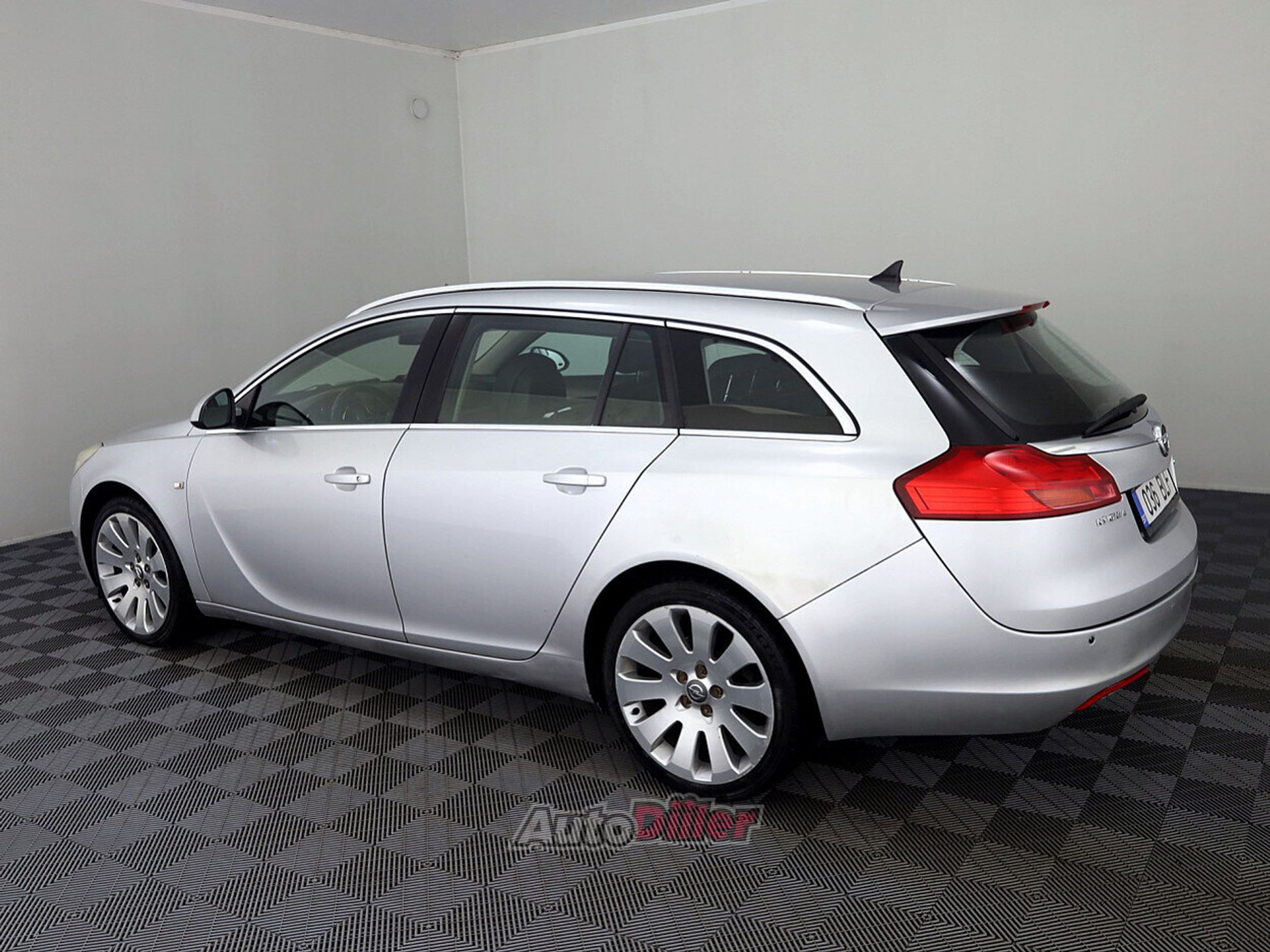 Opel Insignia 2.0 96kW 2009, photo 4/7