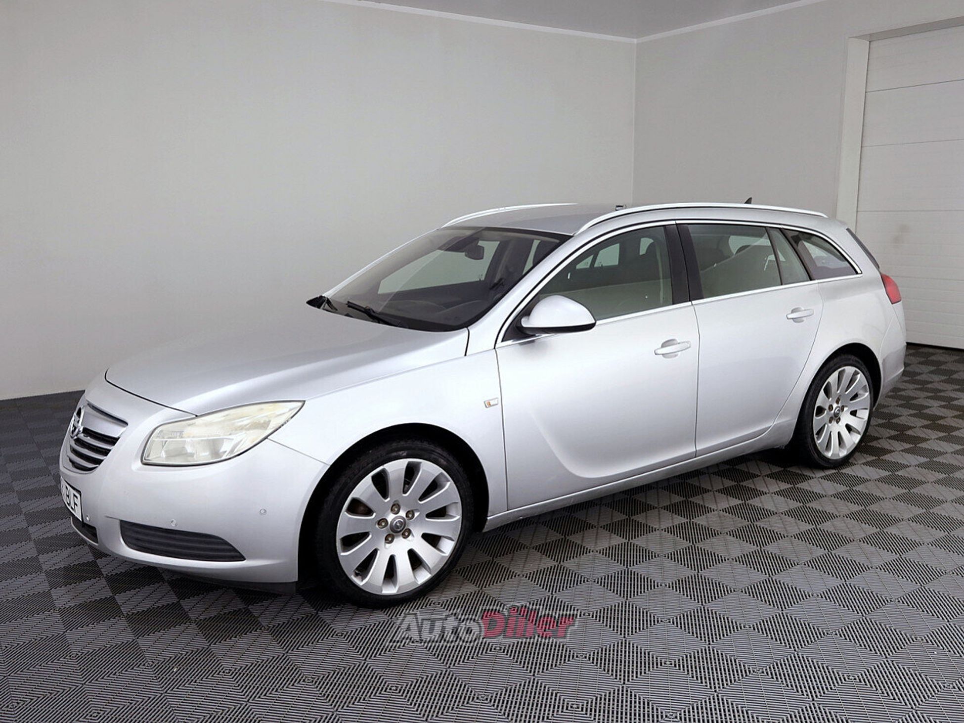 Opel Insignia 2.0 96kW 2009, photo 2/7