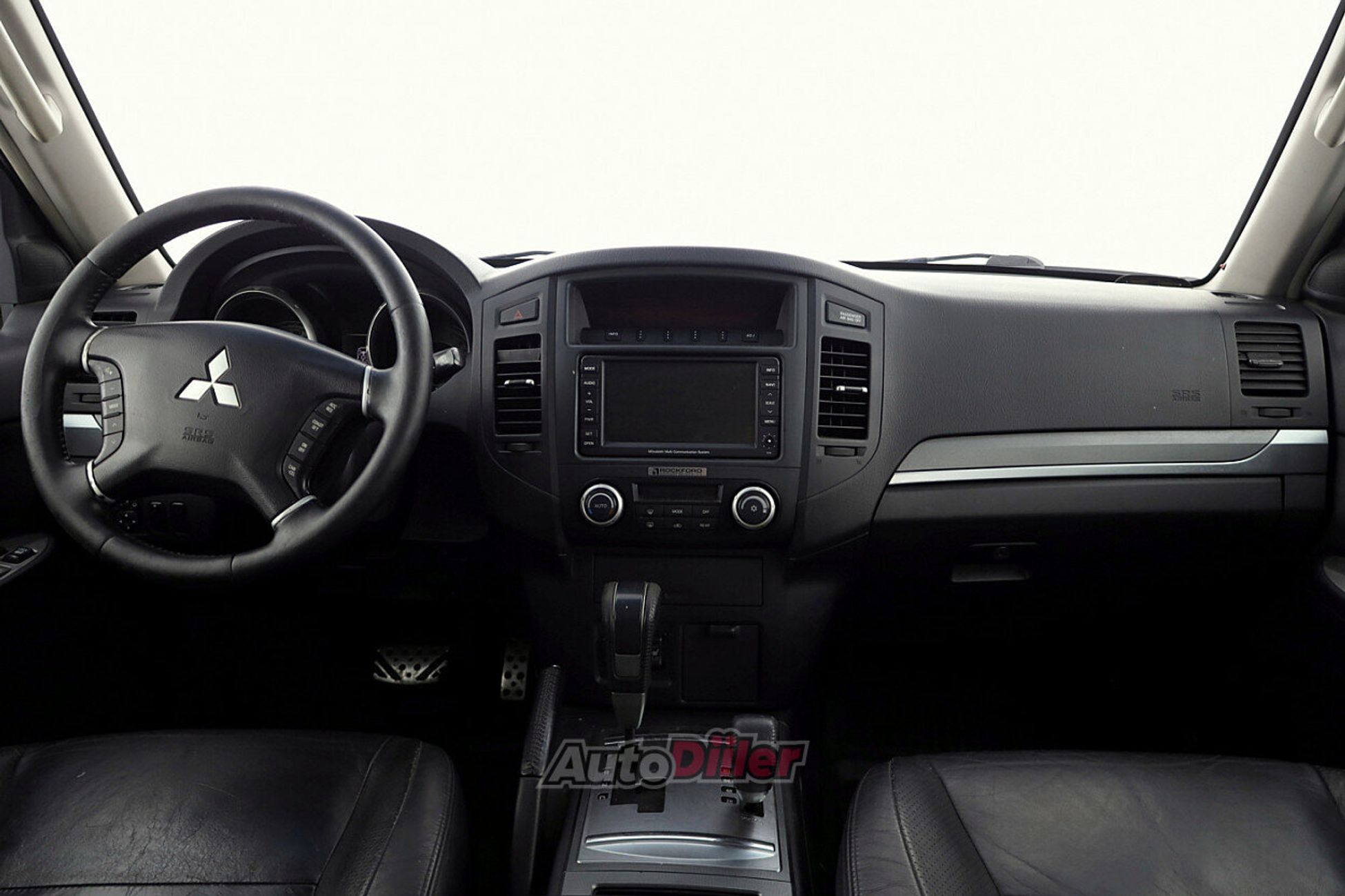 Mitsubishi Pajero 3.2 125kW 2007, photo 5/8