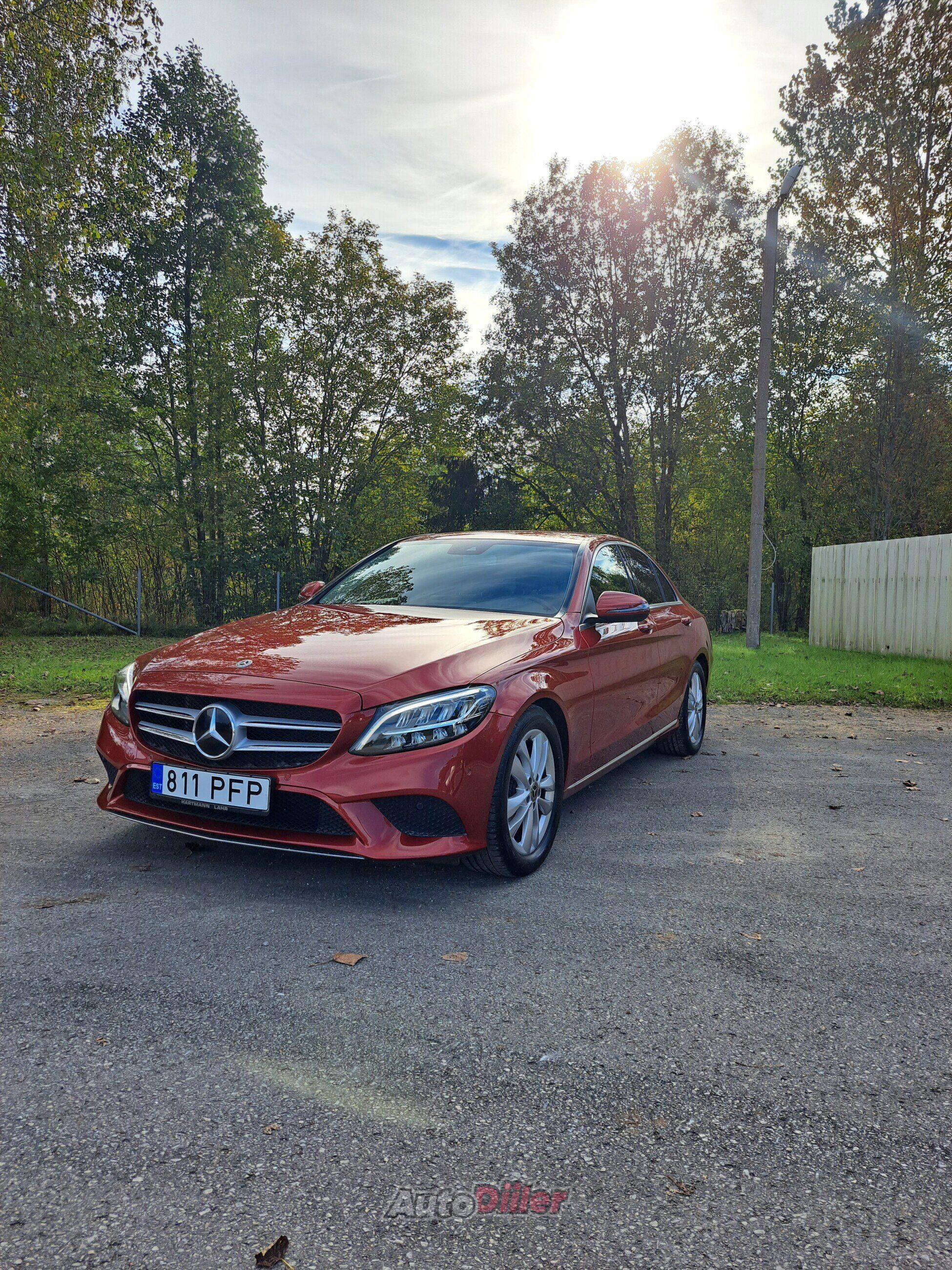 Mercedes-Benz C 220