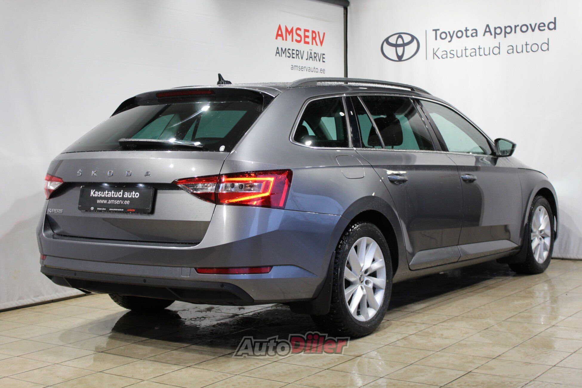 Skoda Superb 2022, kuva 2/10