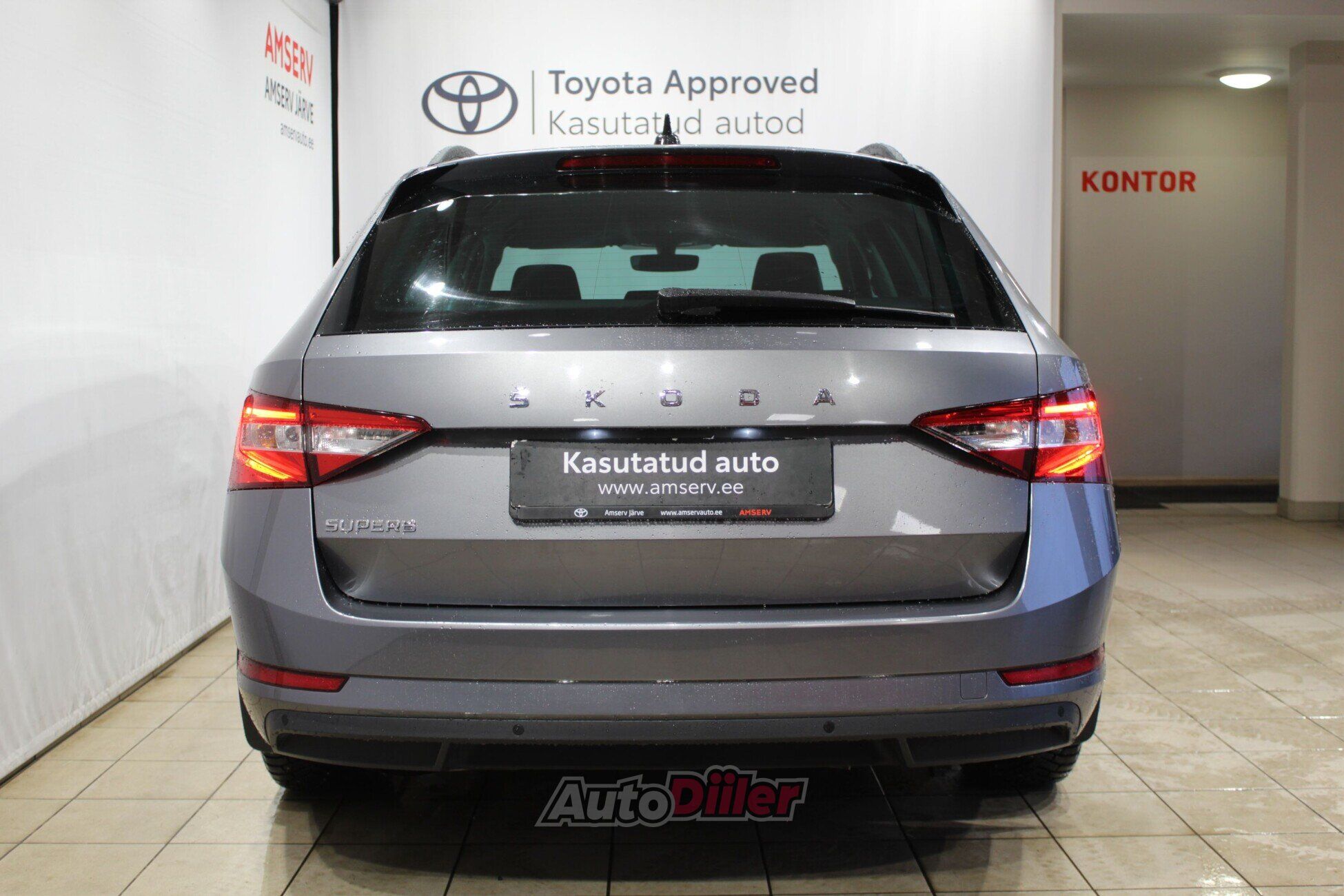 Skoda Superb 2022, kuva 4/10
