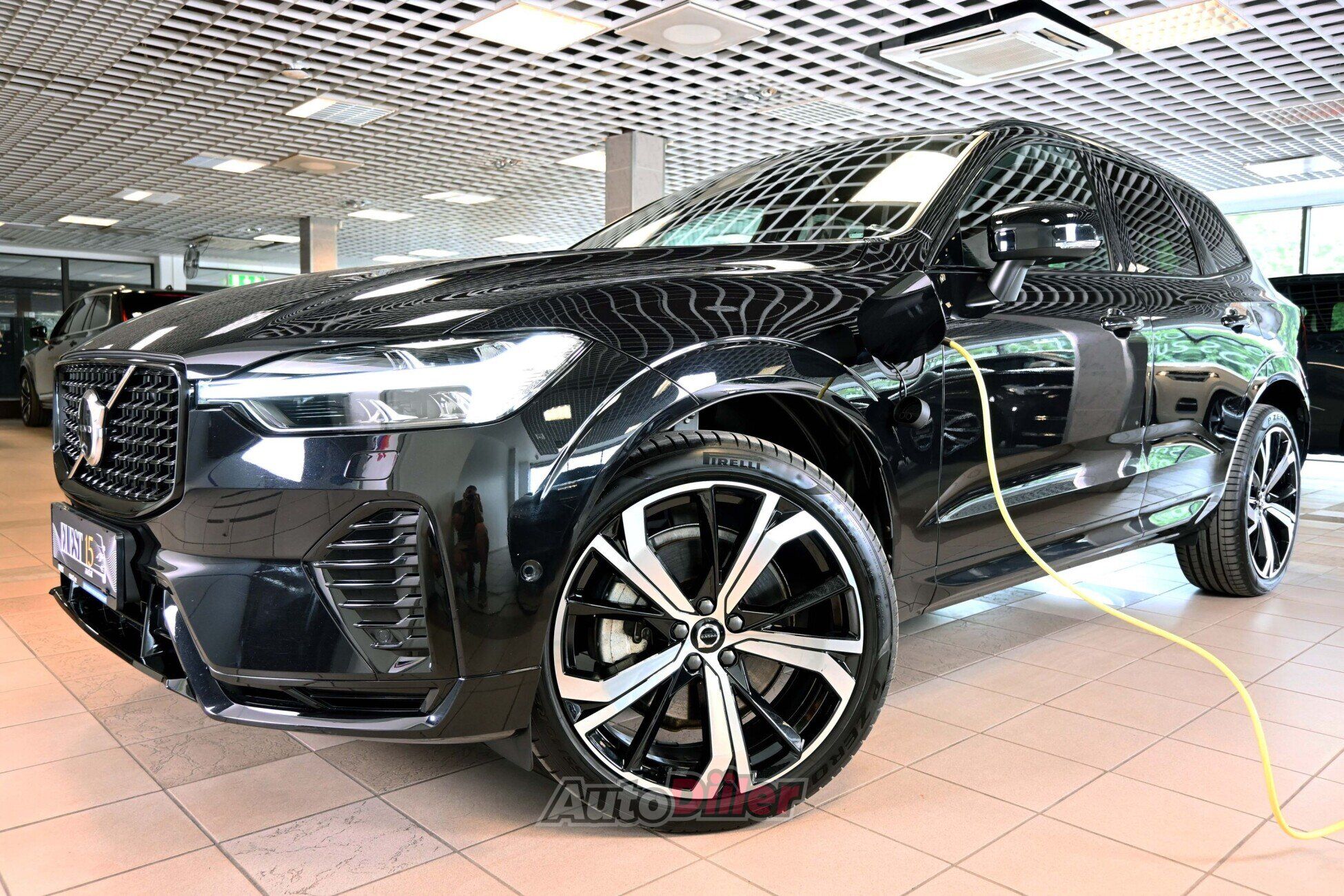 Volvo XC60 2024, photo 4/10