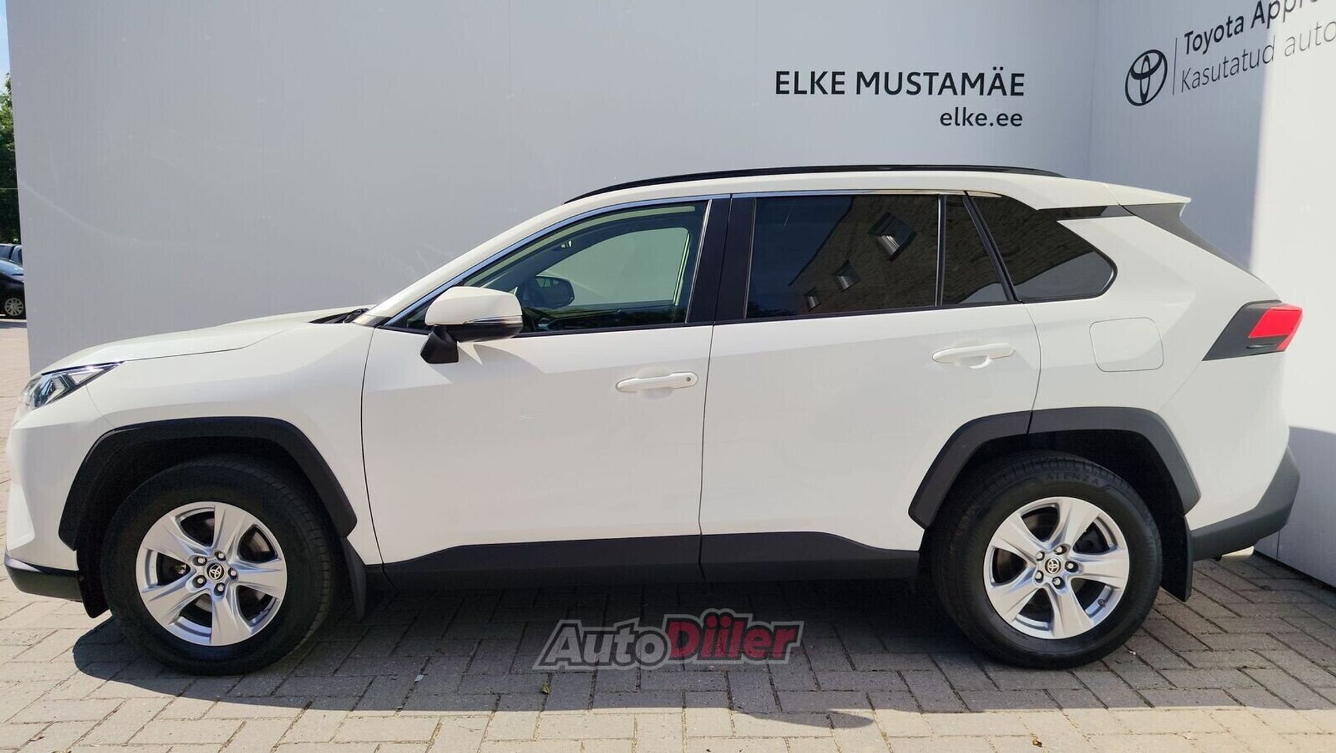 Toyota RAV4 Luxury 2.0 129kW 2021, photo 3/10