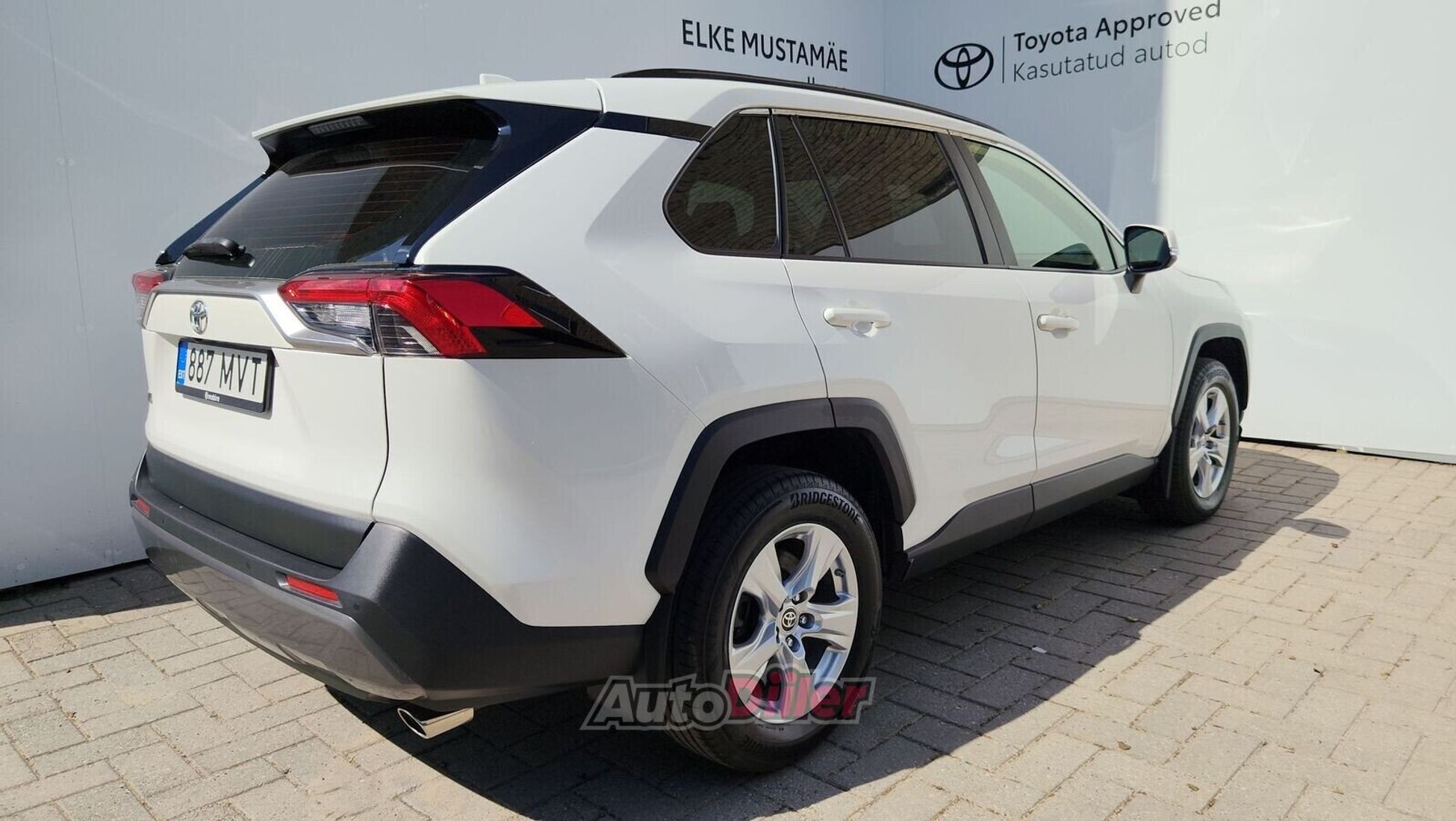Toyota RAV4 Luxury 2.0 129kW 2021, photo 2/10