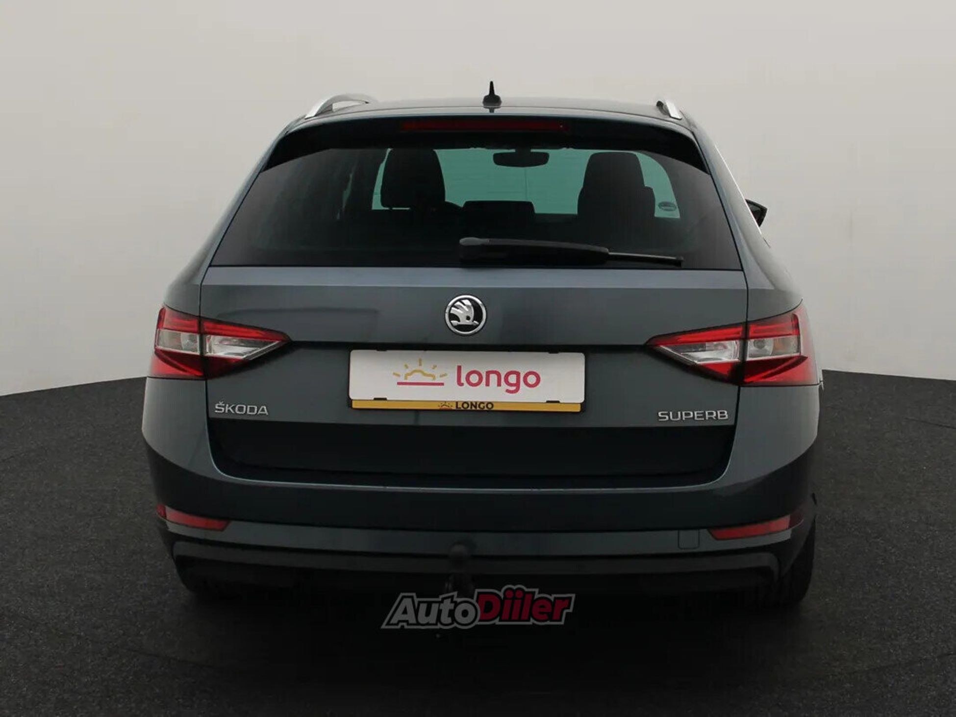 Skoda Superb Ambition Business 1.6 88kW 2015, kuva 5/10