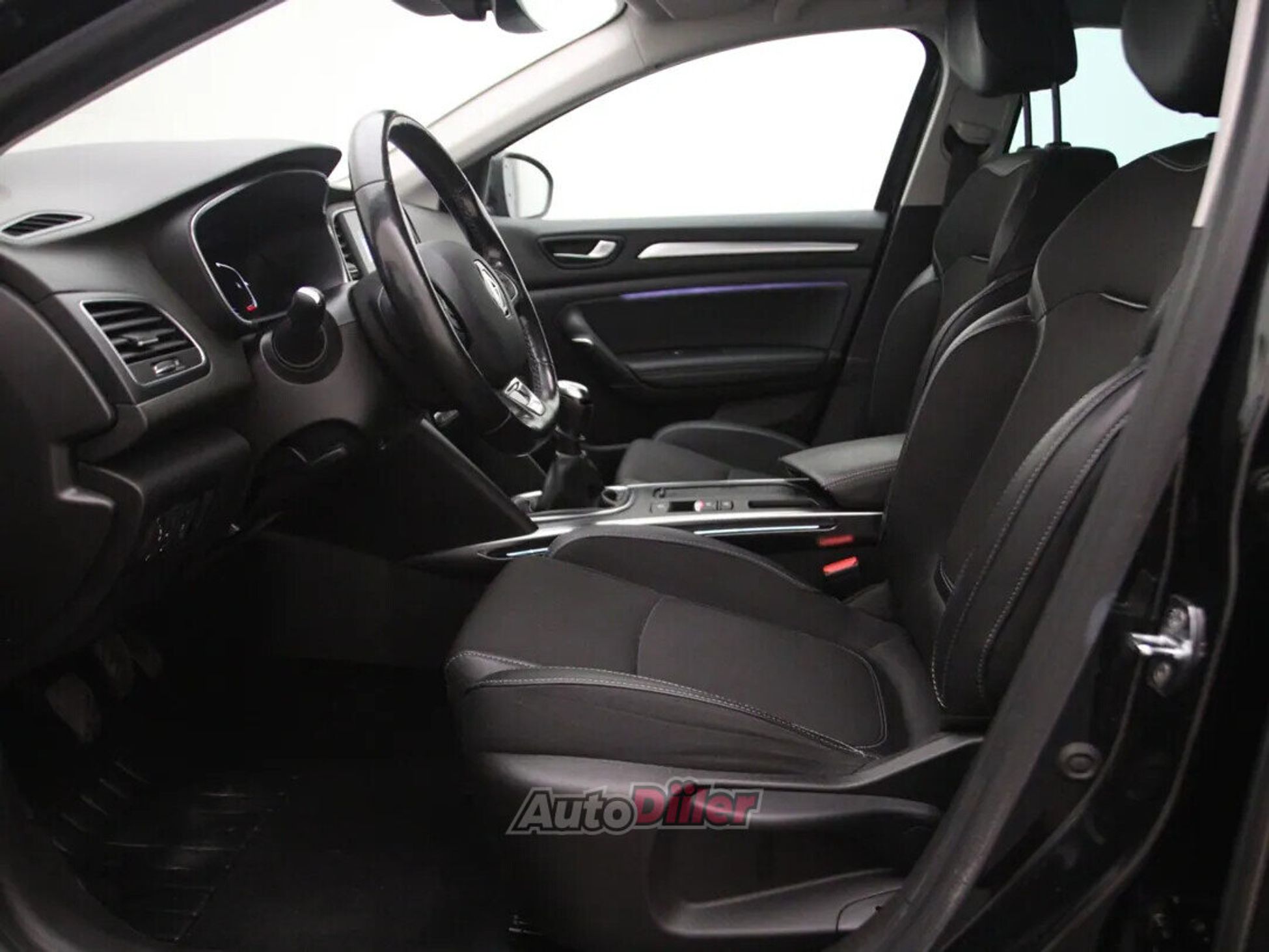 Renault Megane Intens 1.5 85kW 2021, kuva 4/10