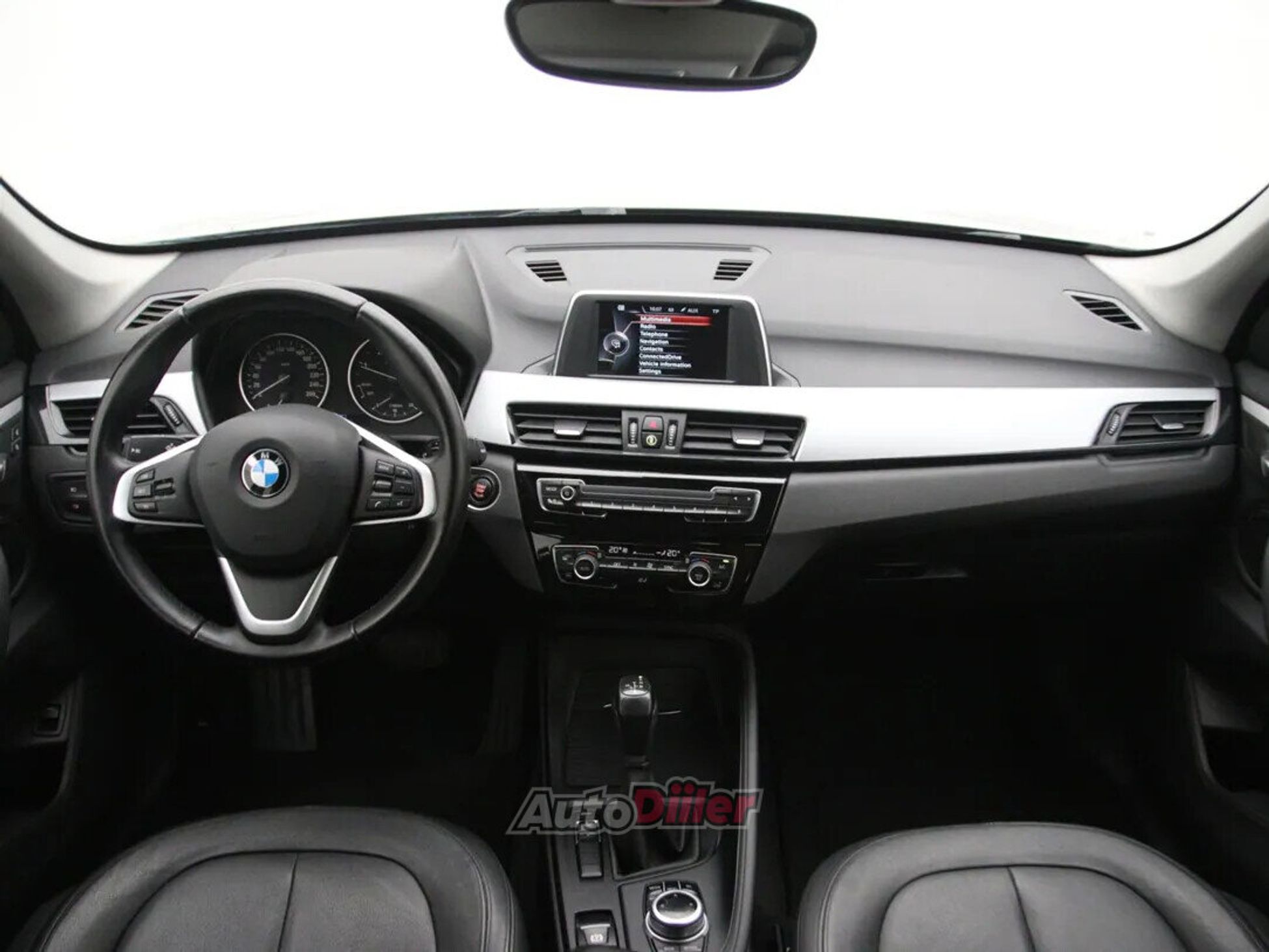 BMW X1 Essential 2.0 100kW 2016, kuva 2/10