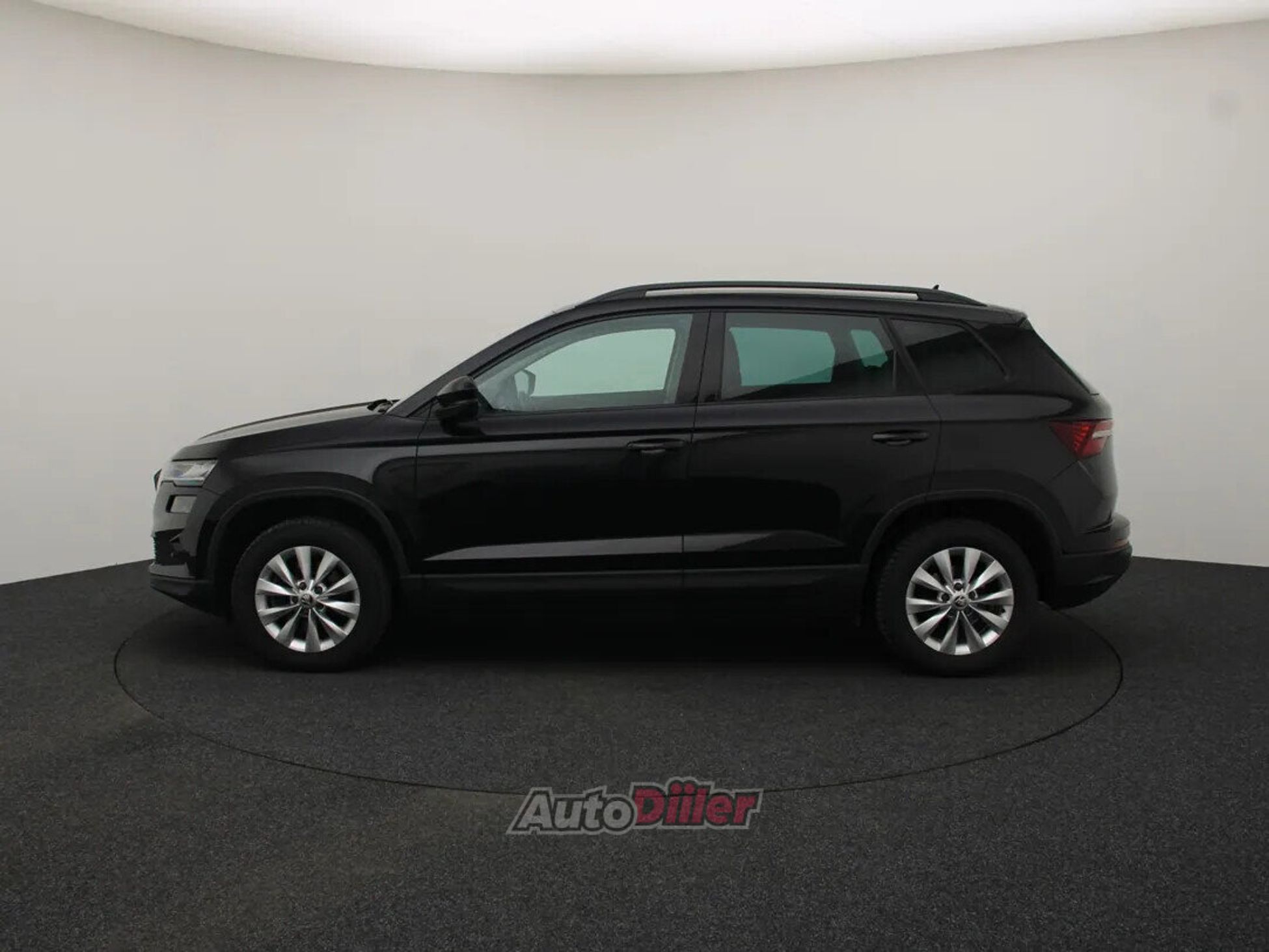 Skoda Karoq Clever 2.0 110kW 2022, kuva 6/10