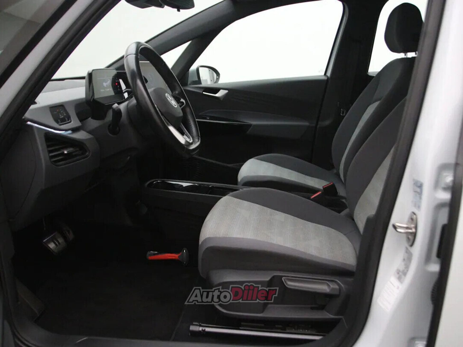 Volkswagen ID.3 Pro First 58 kWh 150kW 2020, photo 4/10