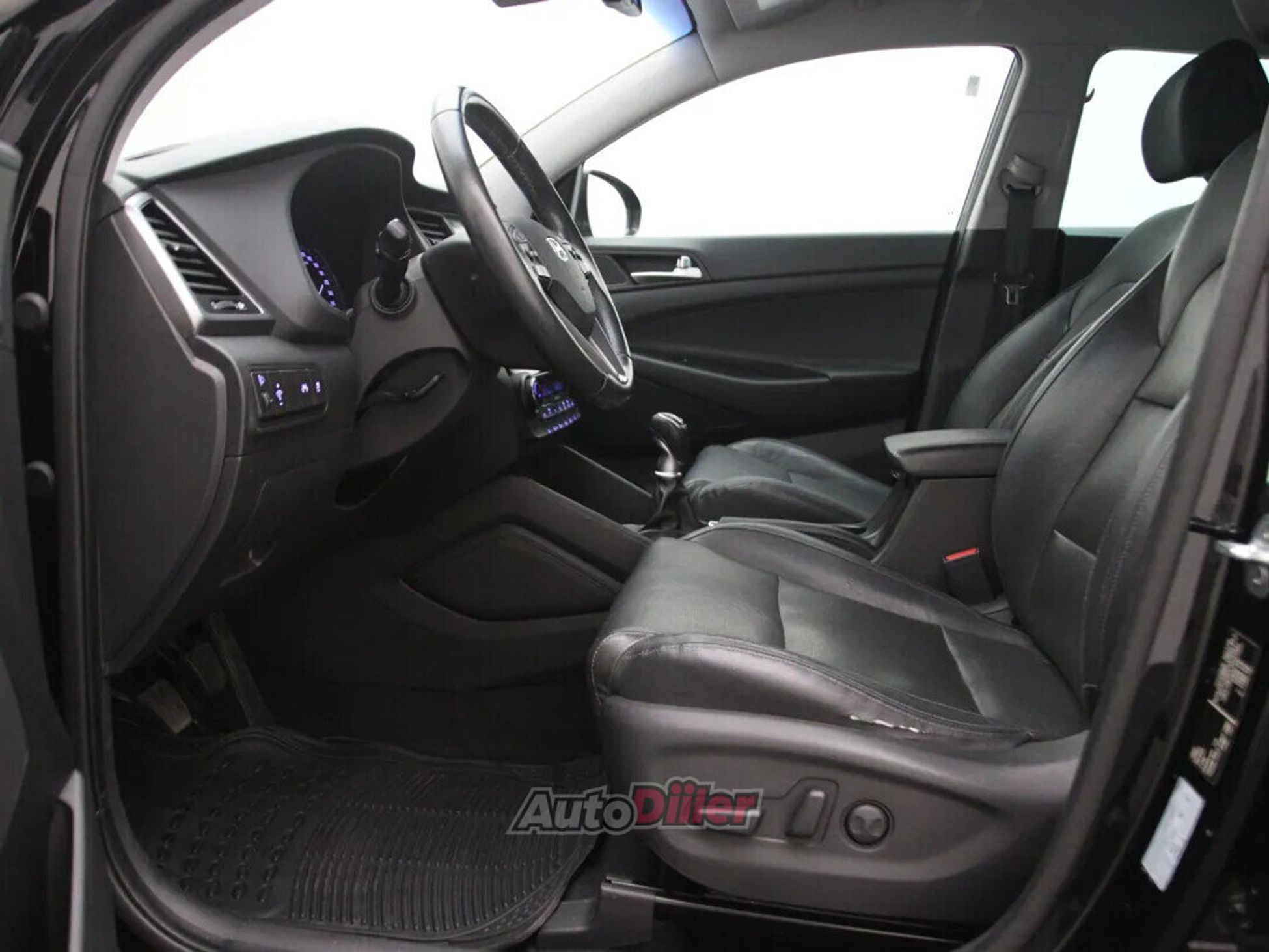 Hyundai Tucson Premium 1.7 85kW 2017, kuva 4/10