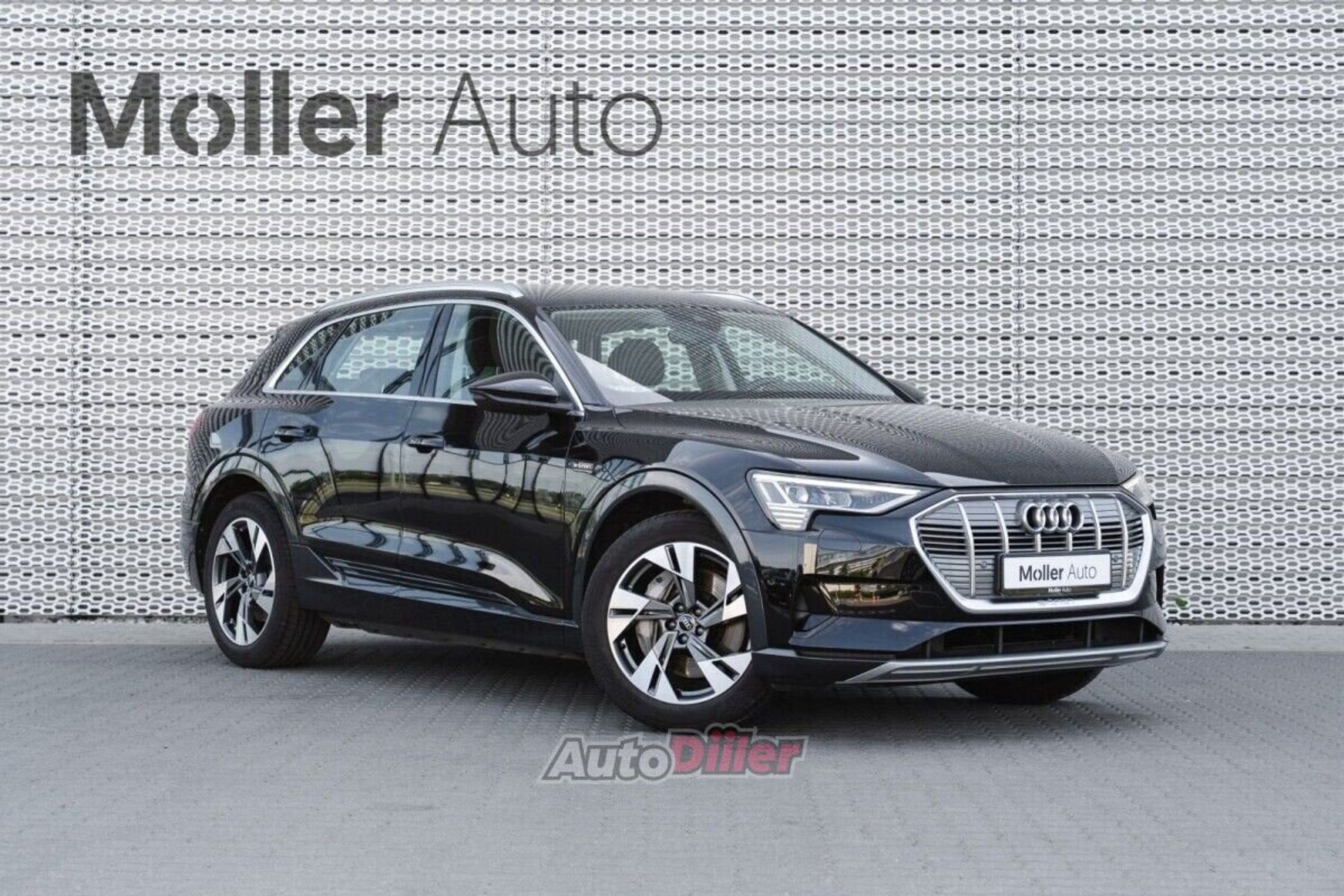Audi e-tron 301kW 2022, photo 2/10