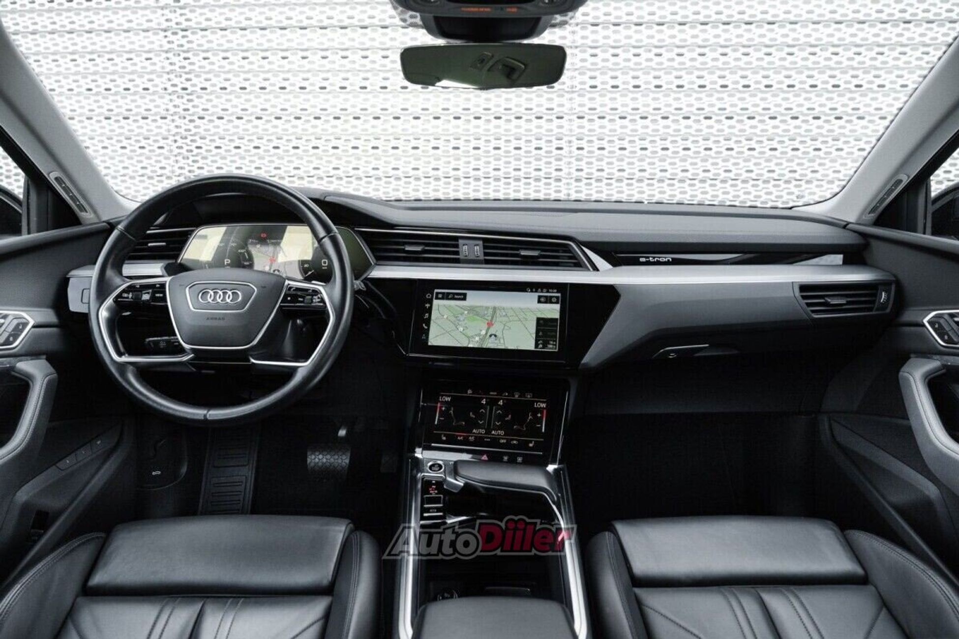 Audi e-tron 301kW 2022, photo 6/10