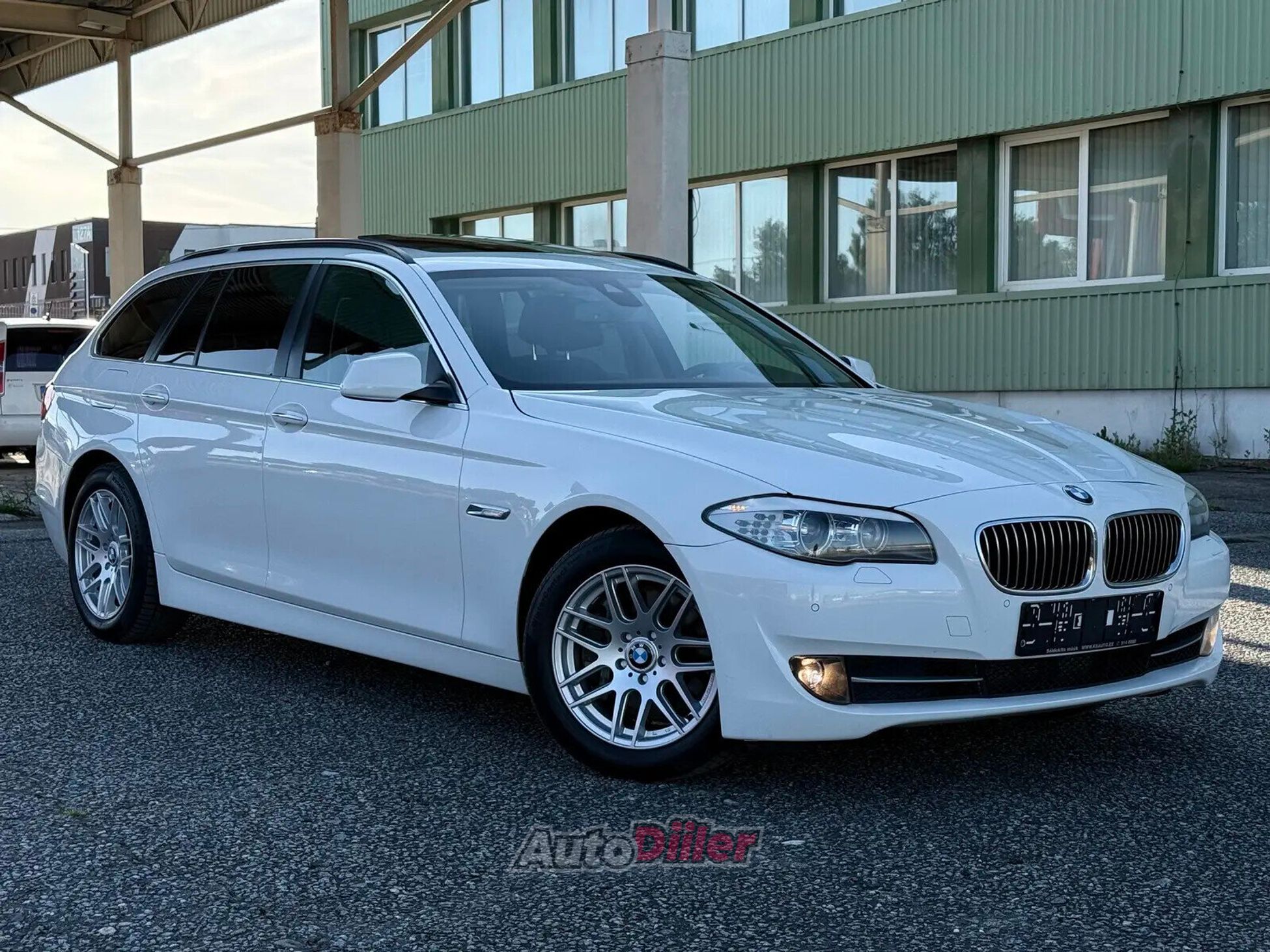 BMW 530