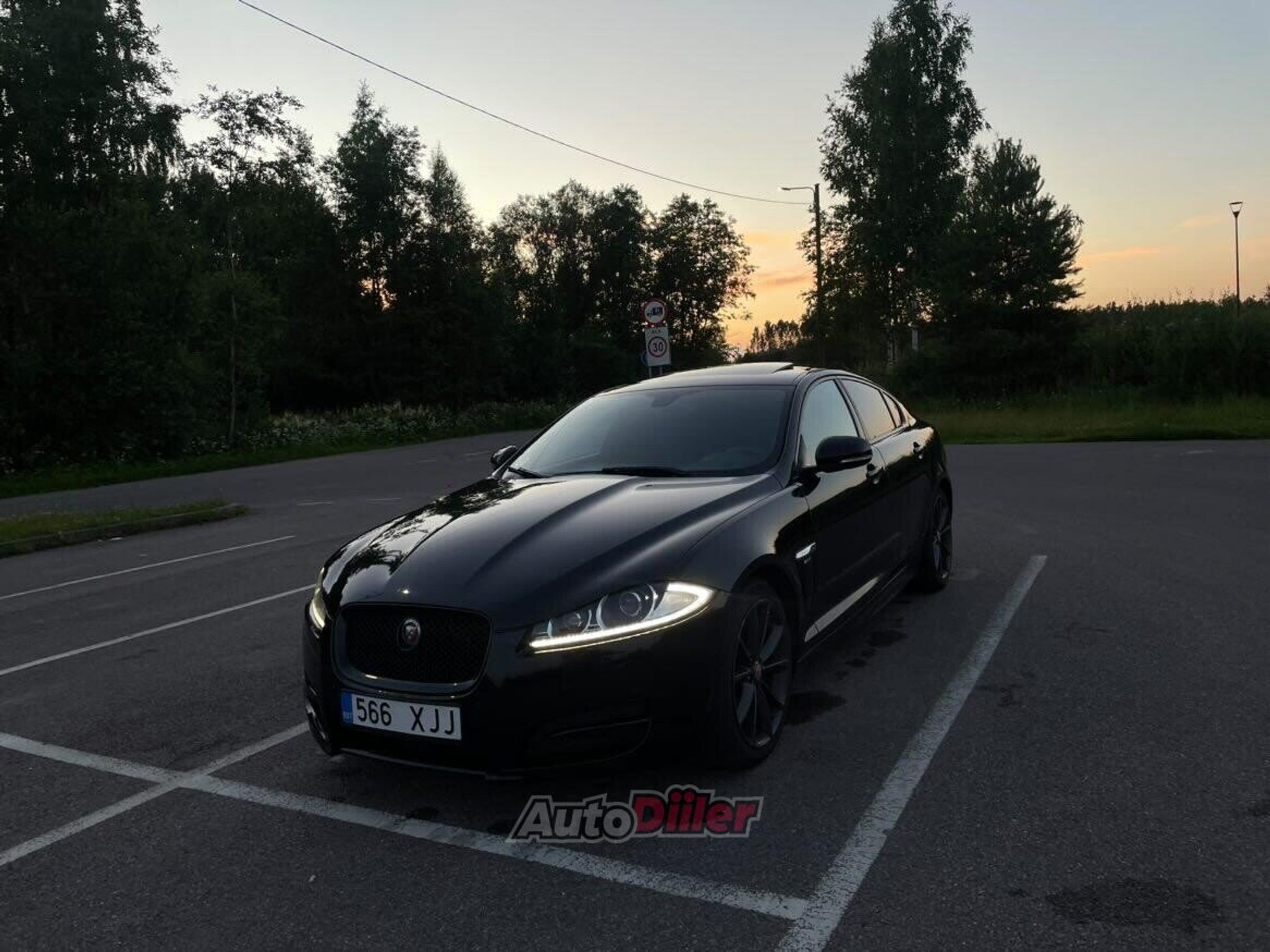 Jaguar XF R-Sport 3.0 177kW 2015, photo 5/10