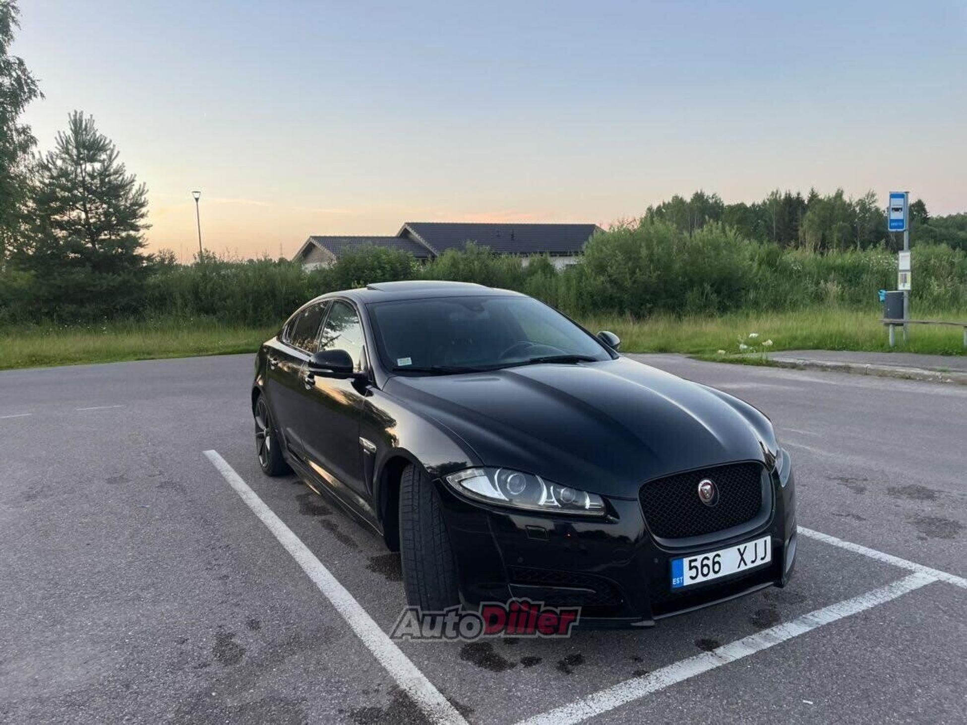 Jaguar XF R-Sport 3.0 177kW 2015, photo 2/10