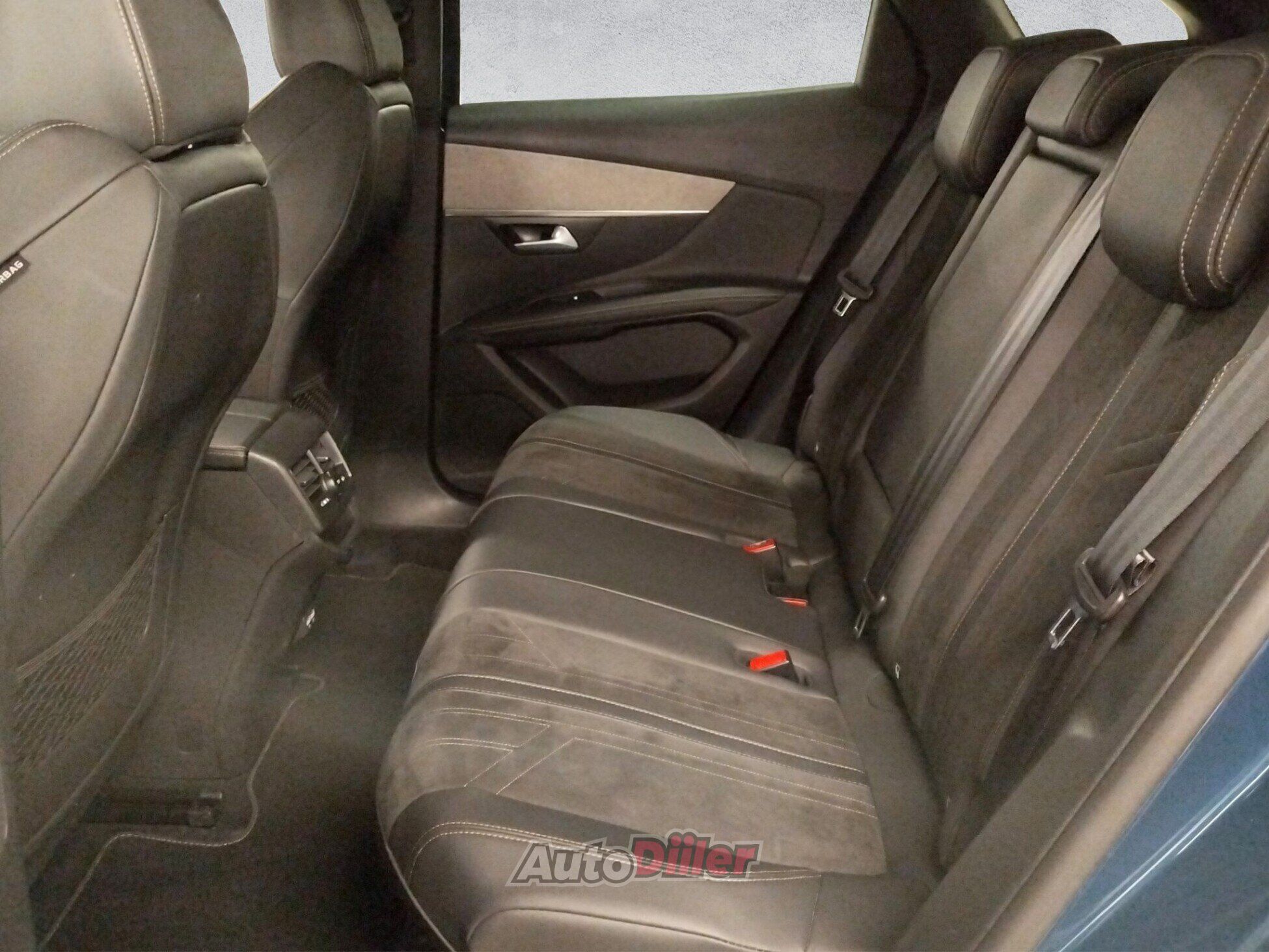 Peugeot 3008 2021, kuva 7/10