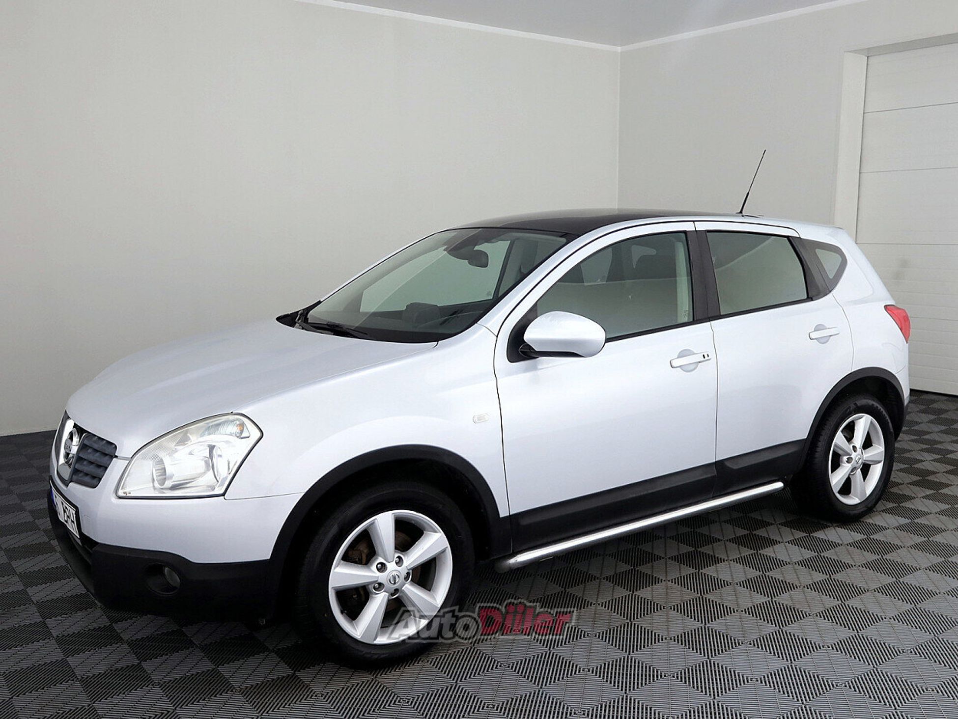 Nissan Qashqai 2.0 110kW 2008, photo 2/8
