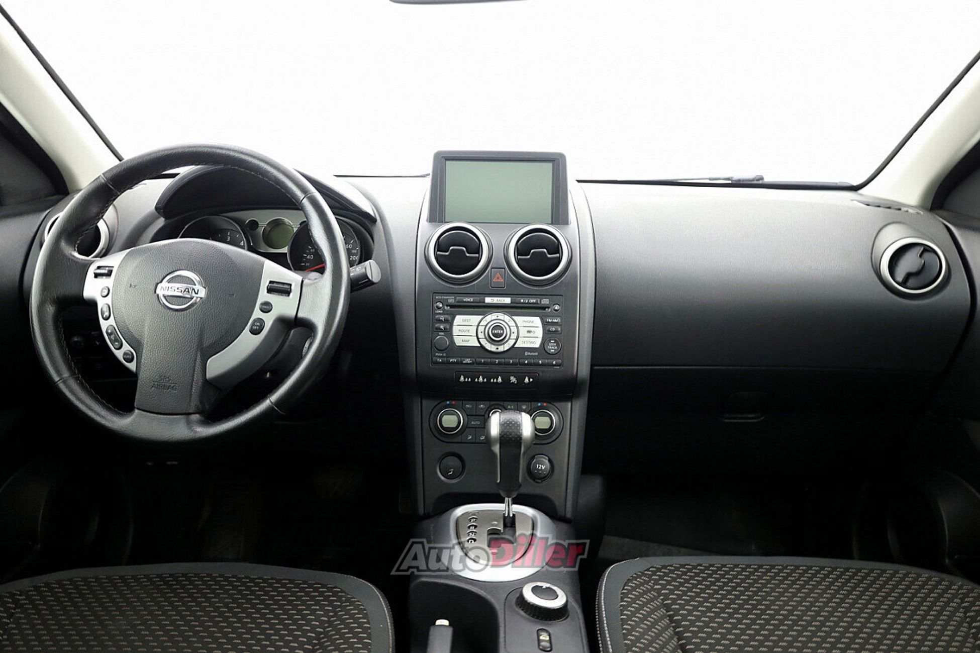 Nissan Qashqai 2.0 110kW 2008, photo 5/8