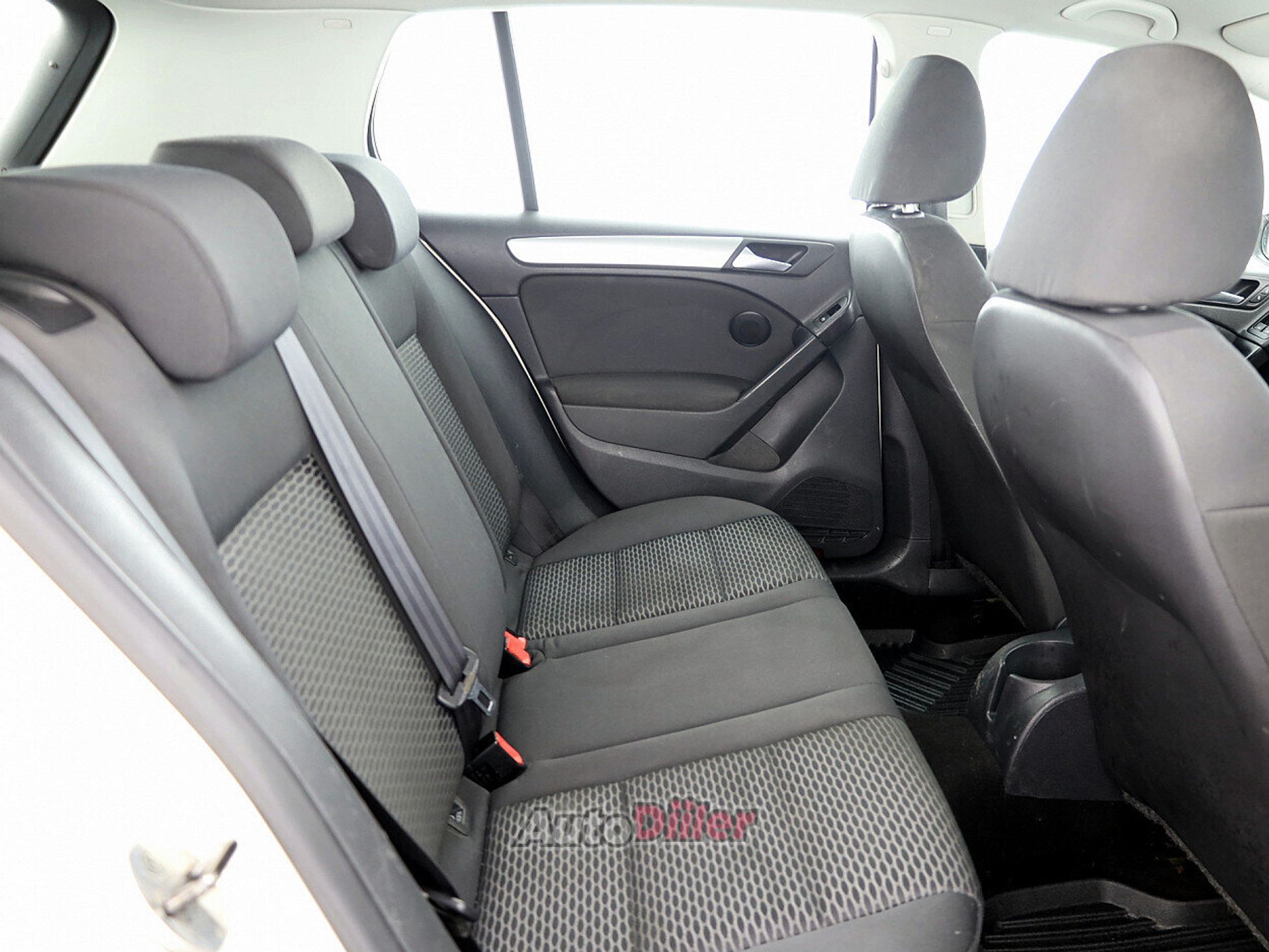 Volkswagen Golf 1.6 75kW 2010, photo 7/7