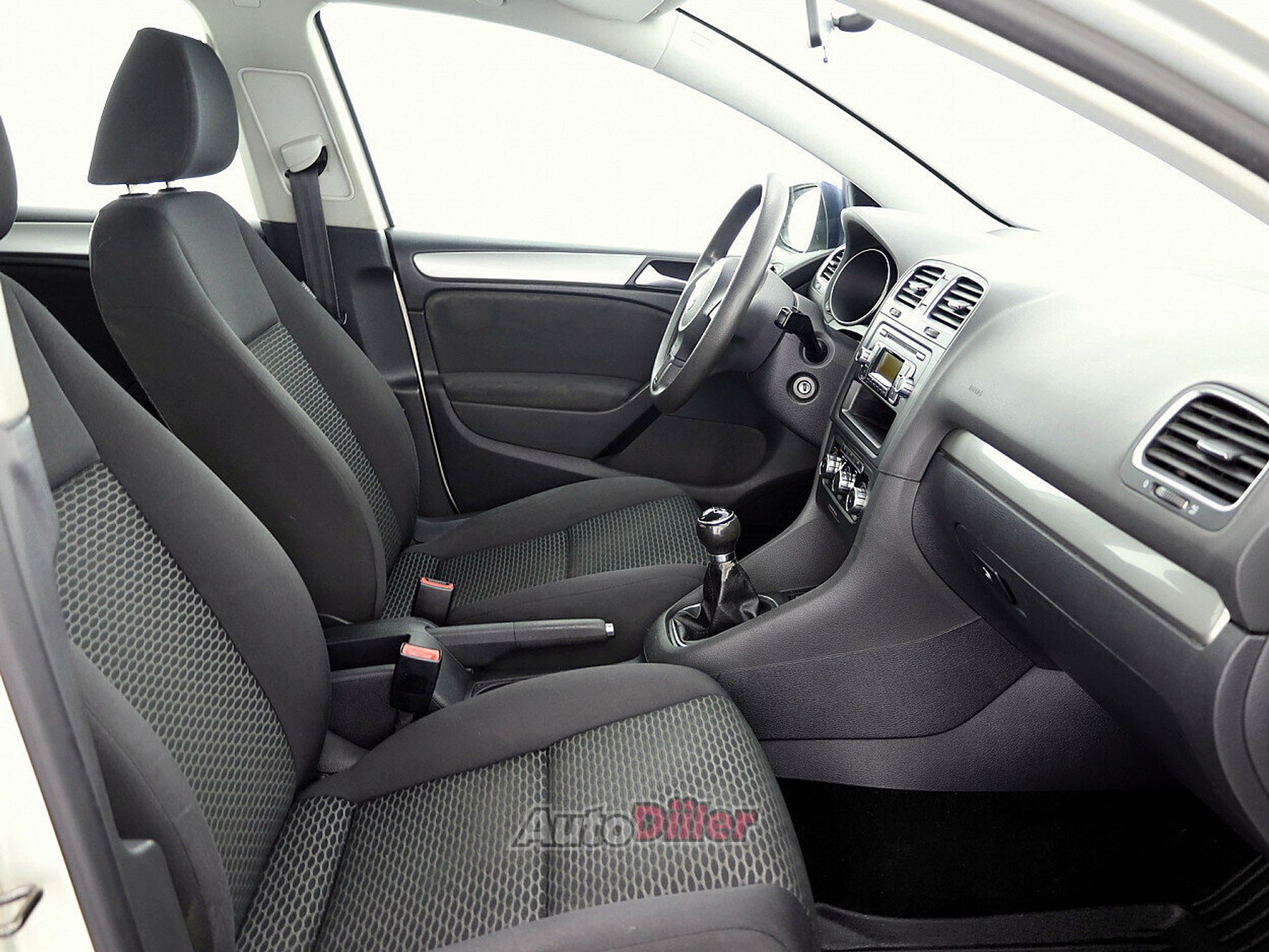 Volkswagen Golf 1.6 75kW 2010, photo 6/7