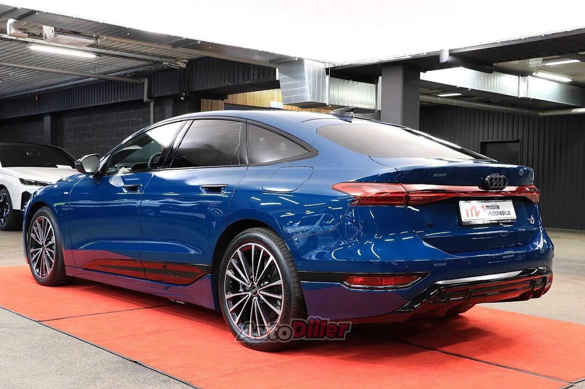 Audi A6 e-tron 2025, photo 4/10