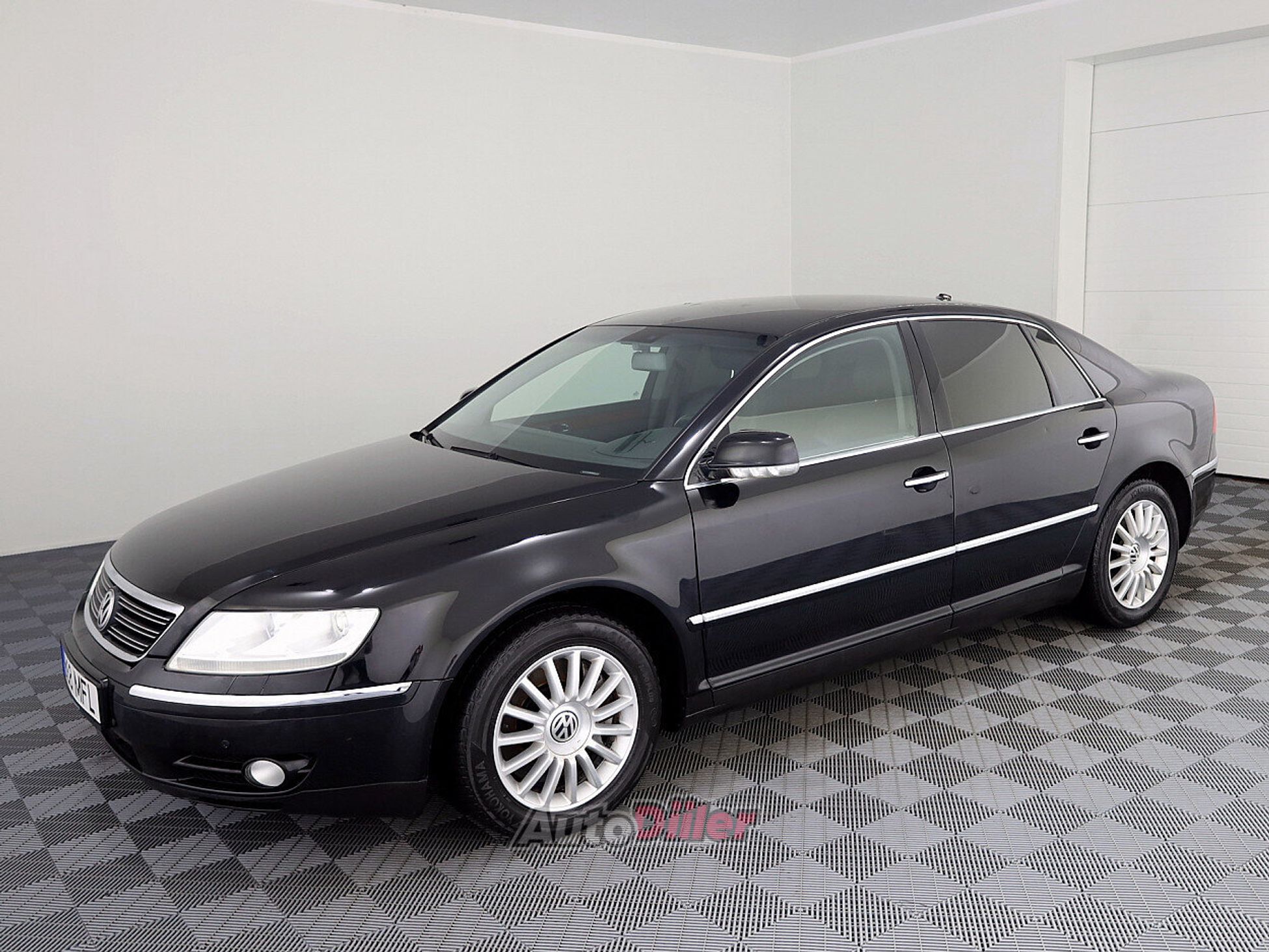 Volkswagen Phaeton 3.2 177kW 2006, photo 2/8