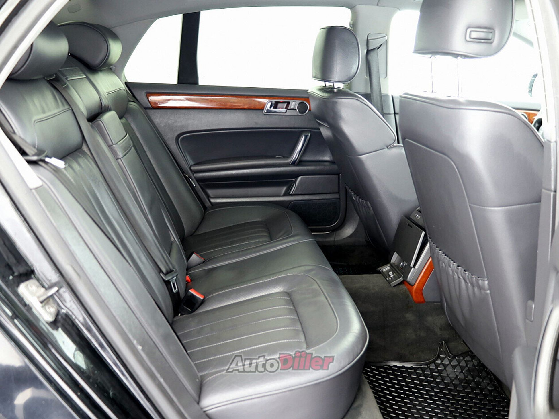 Volkswagen Phaeton 3.2 177kW 2006, photo 7/8