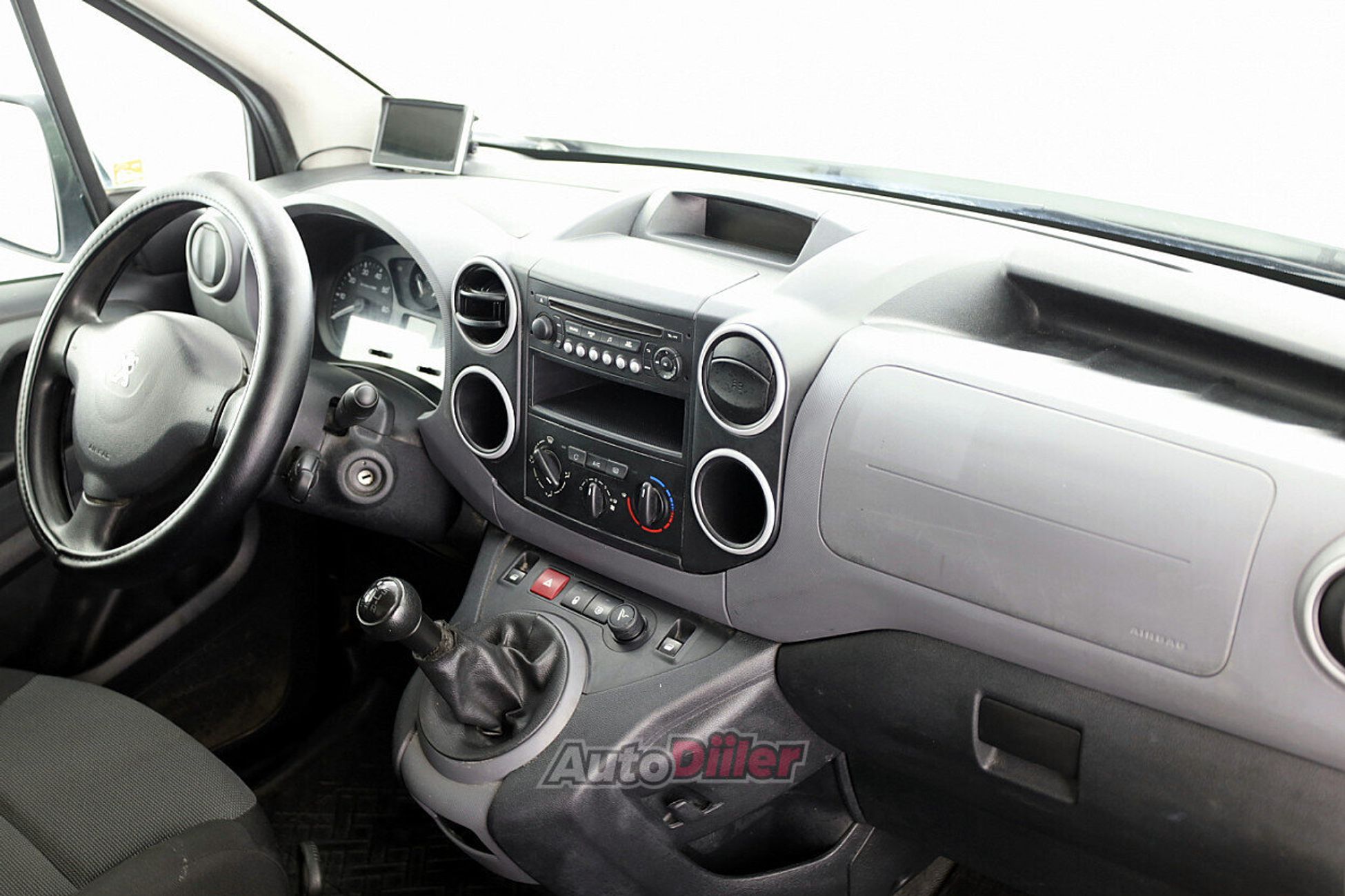 Peugeot Partner 1.6 55kW 2018, kuva 5/8
