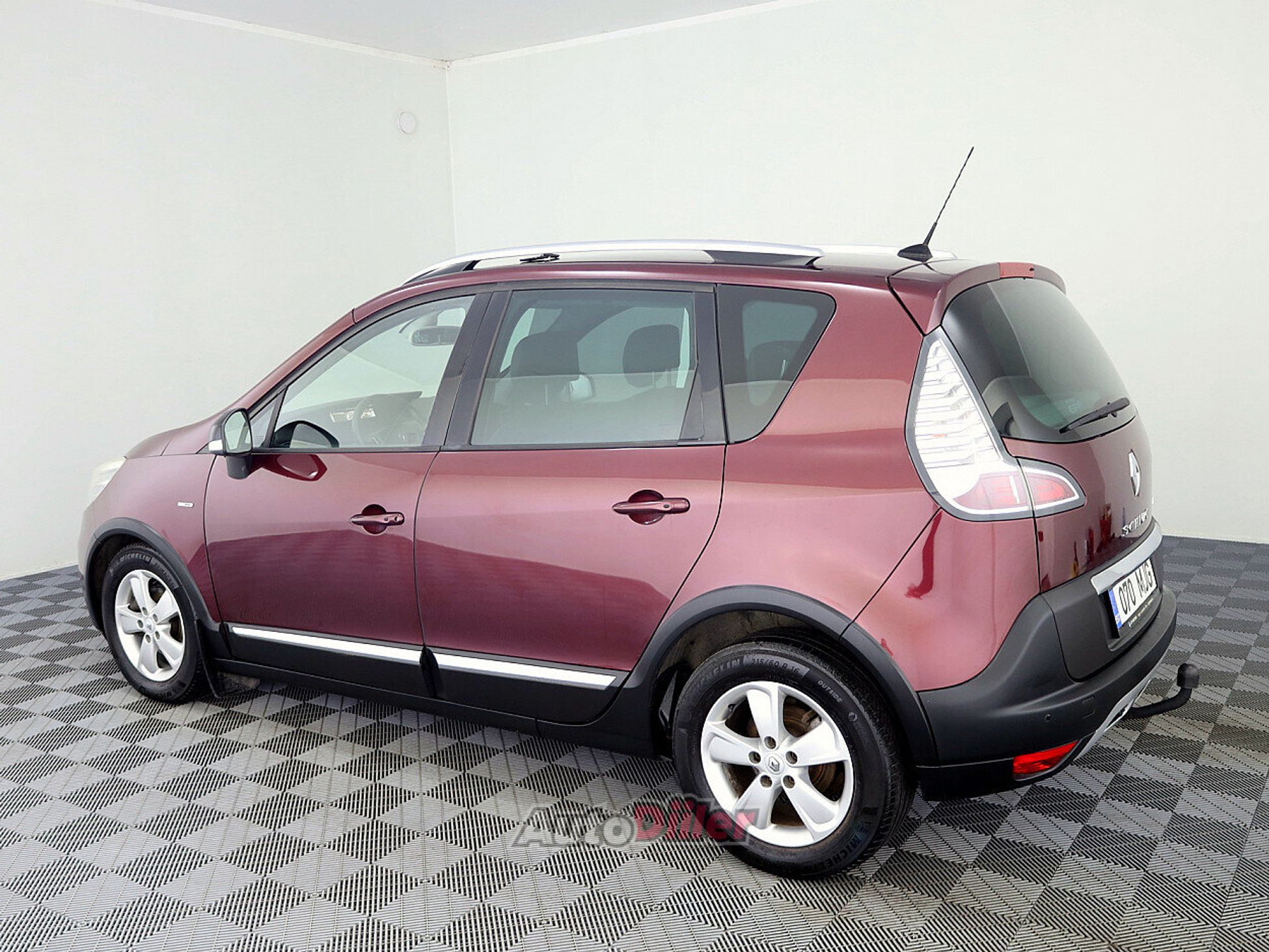 Renault Scenic 1.6 96kW 2013, photo 4/9