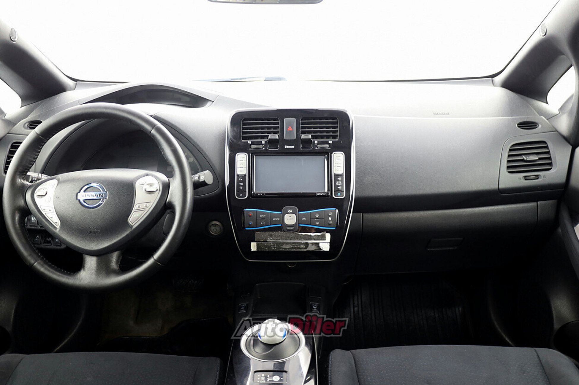 Nissan Leaf 80kW 2014, photo 5/9