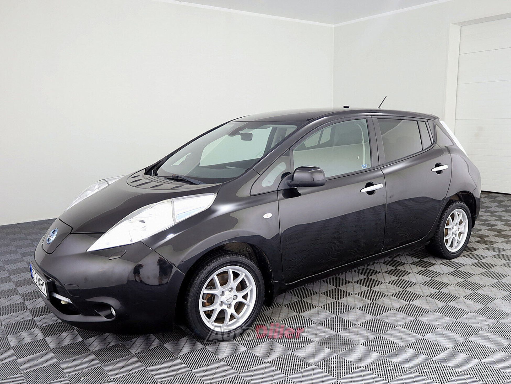 Nissan Leaf 80kW 2014, photo 2/9