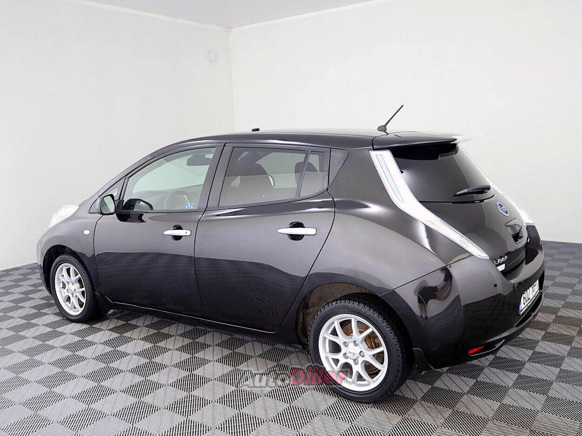 Nissan Leaf 80kW 2014, photo 4/9