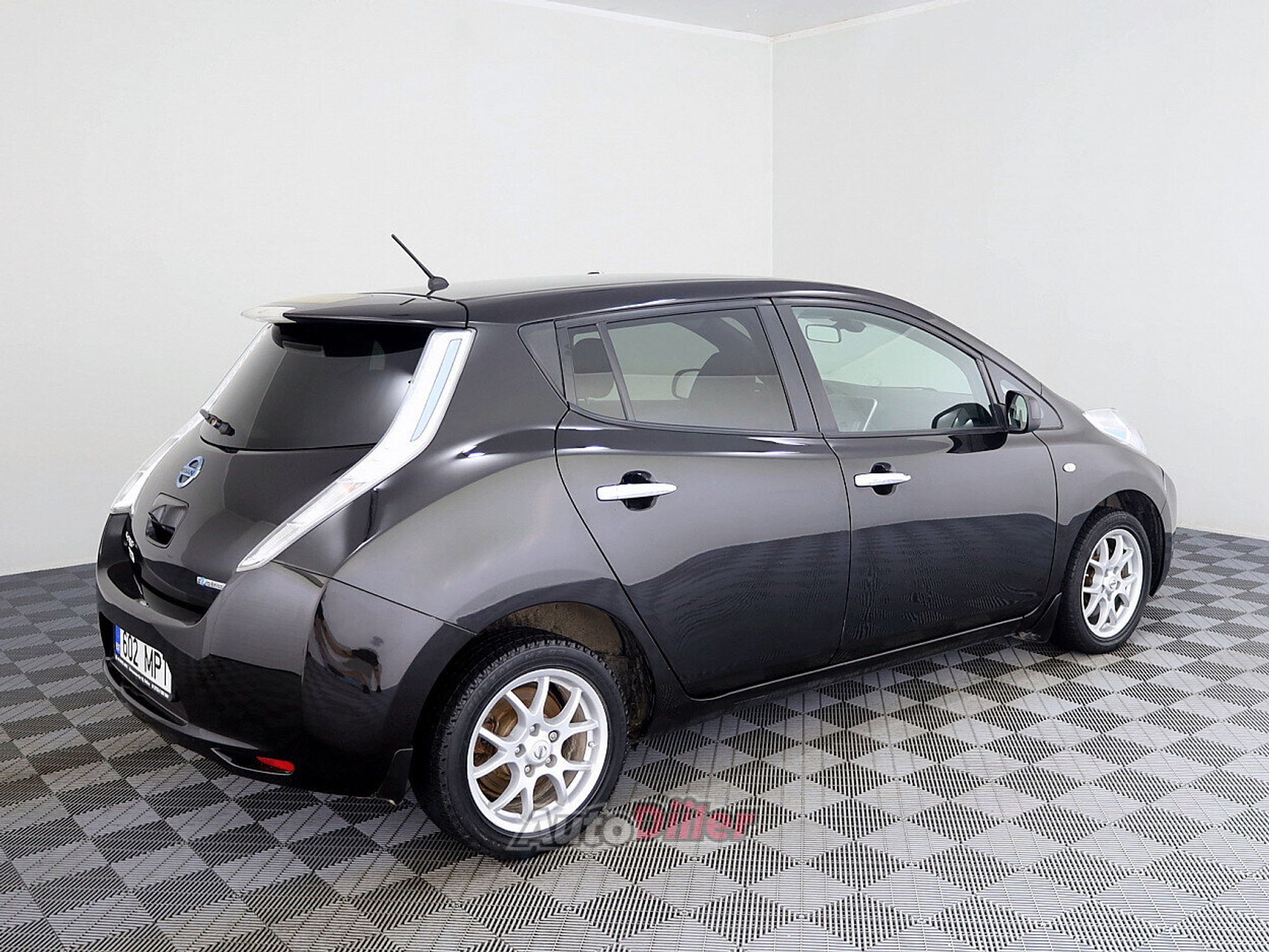 Nissan Leaf 80kW 2014, photo 3/9