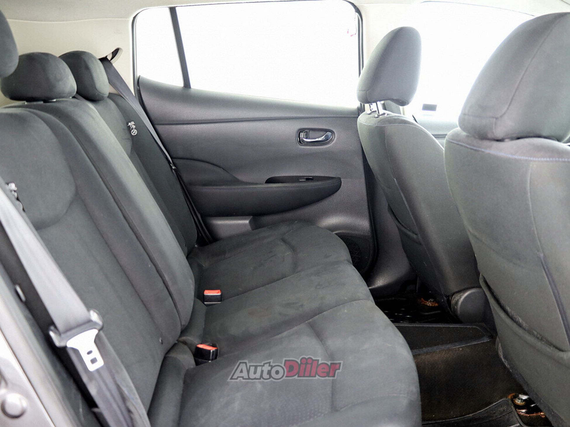 Nissan Leaf 80kW 2014, photo 7/9