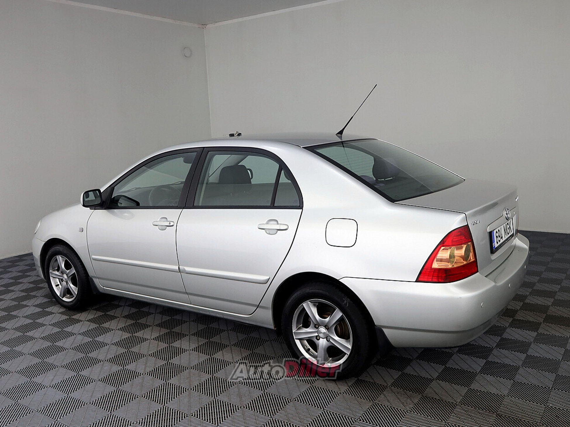 Toyota Corolla 1.6 81kW 2006, photo 4/8