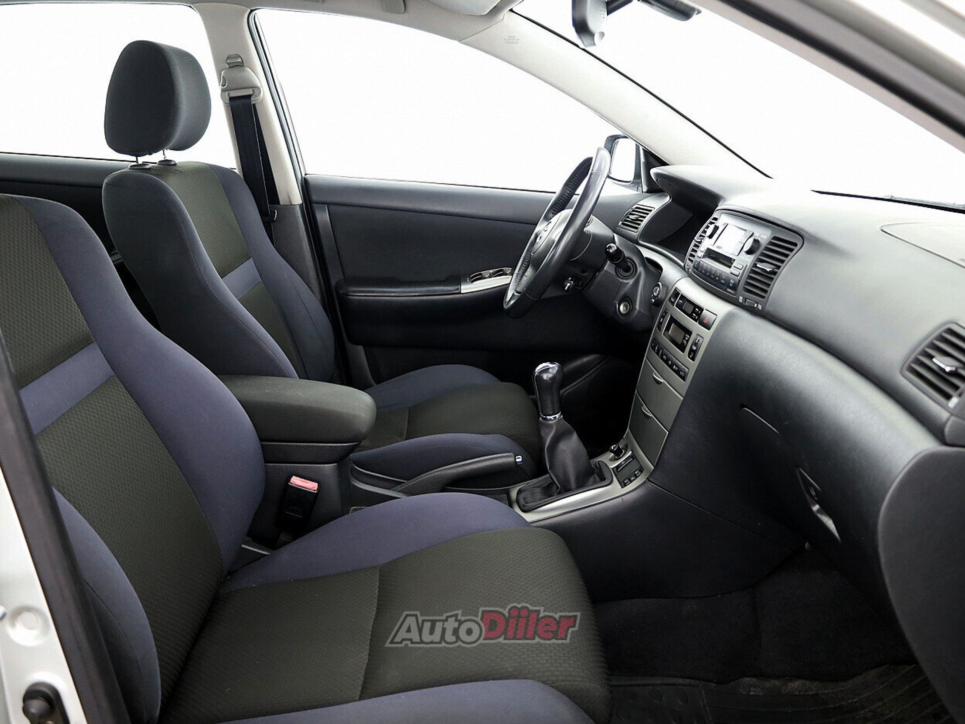 Toyota Corolla 1.6 81kW 2006, photo 6/8