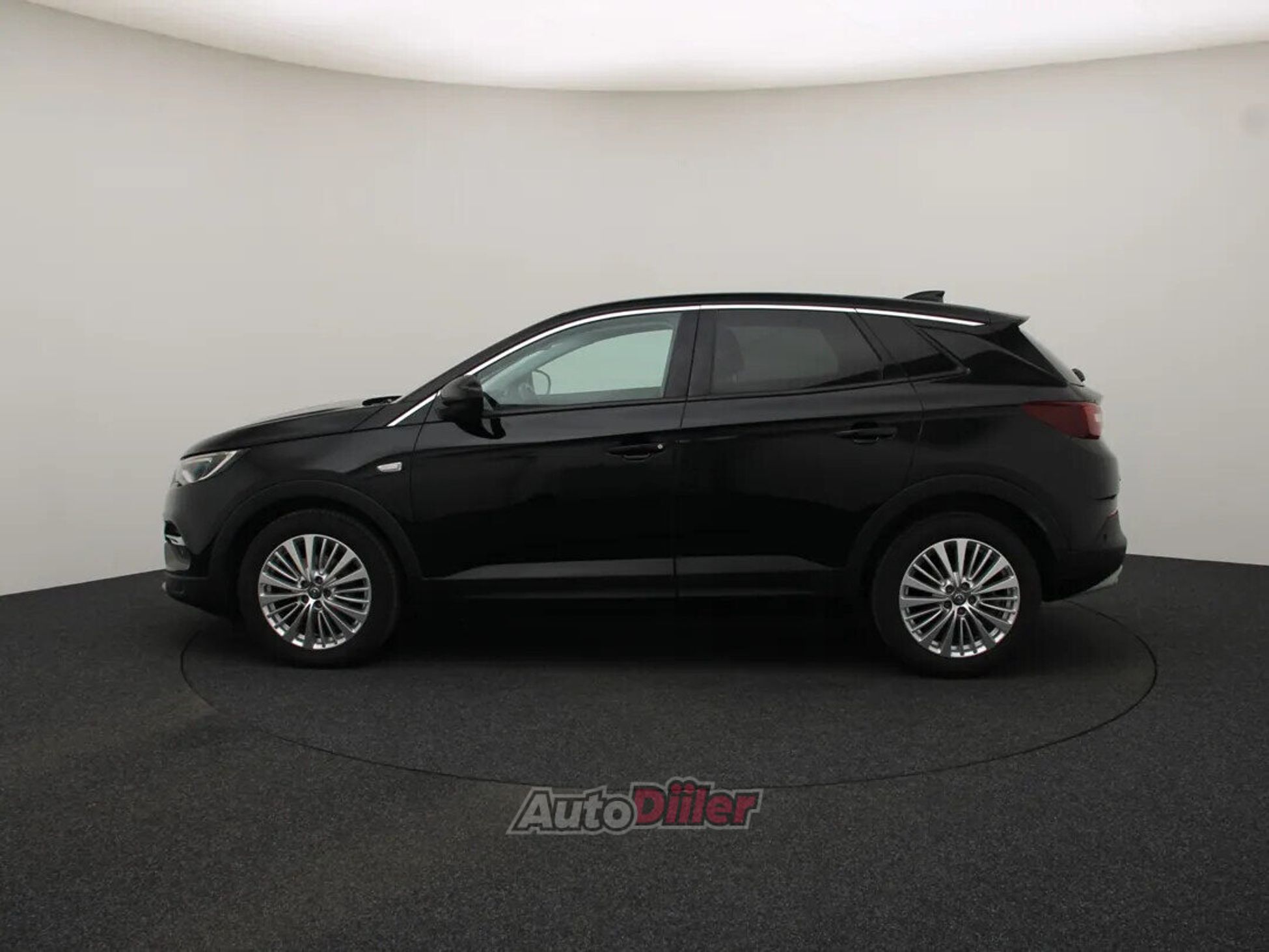 Opel Grandland X Innovation 1.5 96kW 2021, photo 6/10