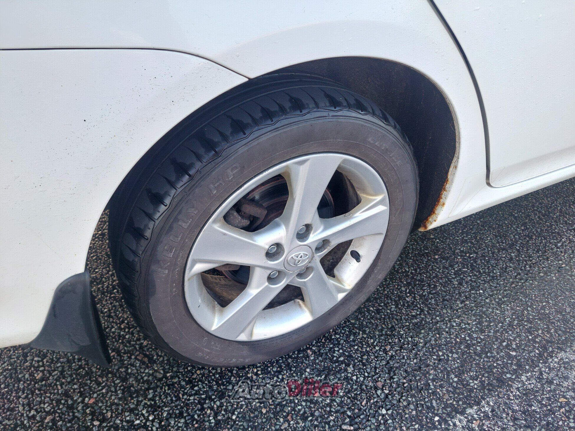 Toyota Corolla 1.6 97kW 2013, photo 6/10
