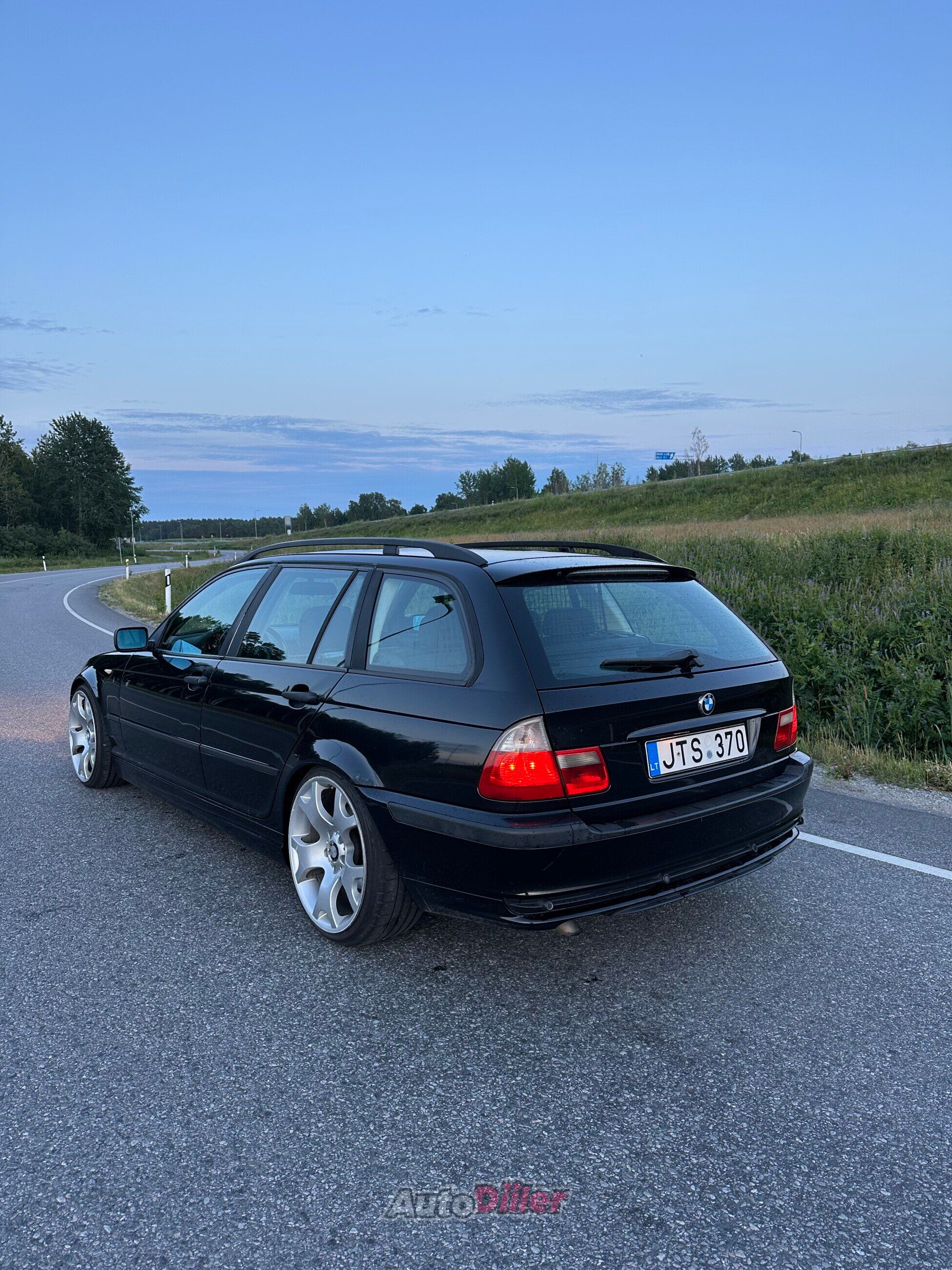 BMW 320 m-pakett 2.0 110kW 2003, photo 3/7