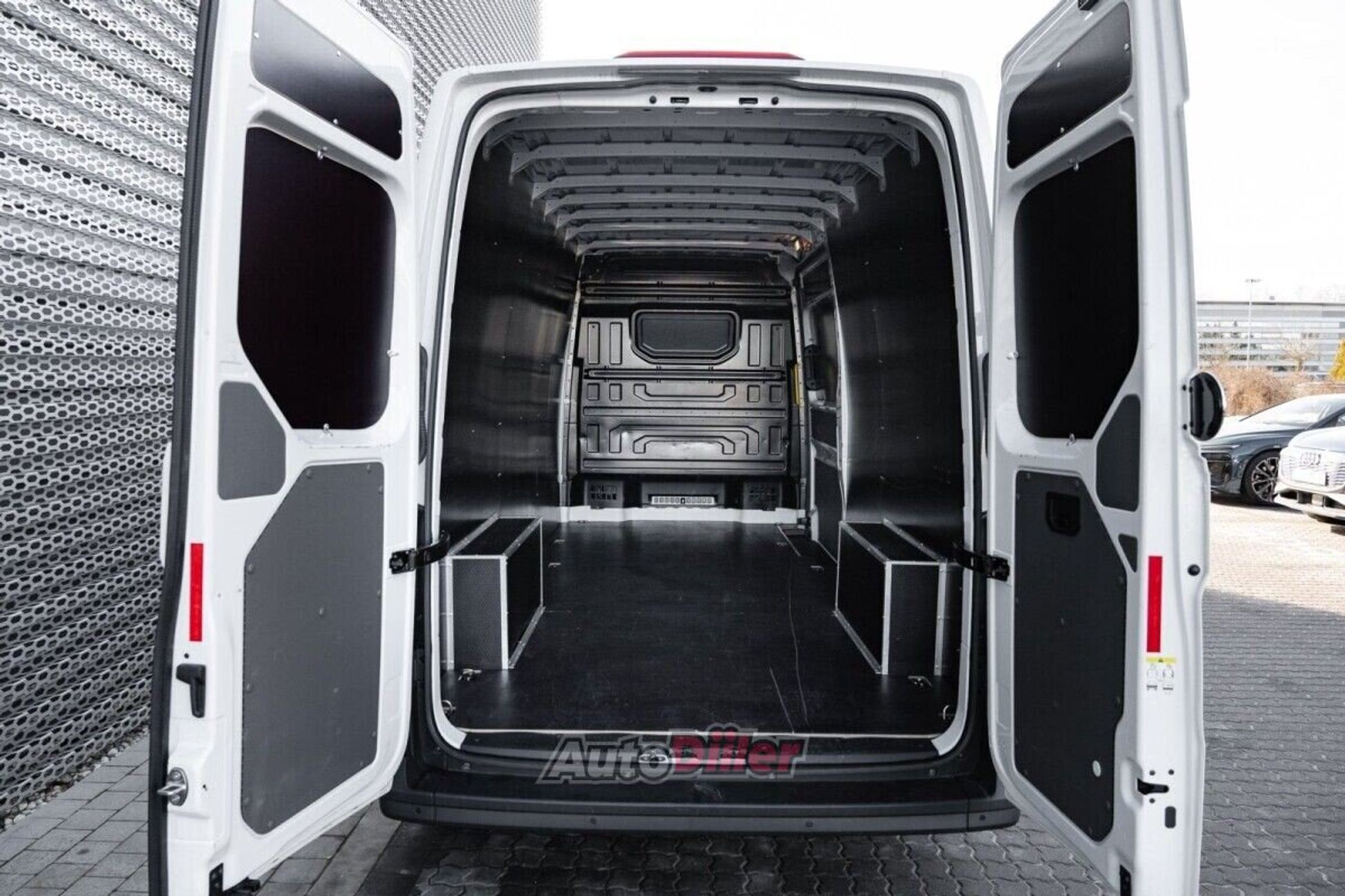 Volkswagen Crafter 2.0 103kW 2025, photo 7/10