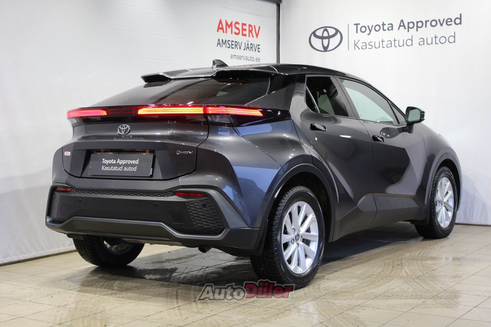 Toyota C-HR Active 1.8 72kW 2024, photo 2/10