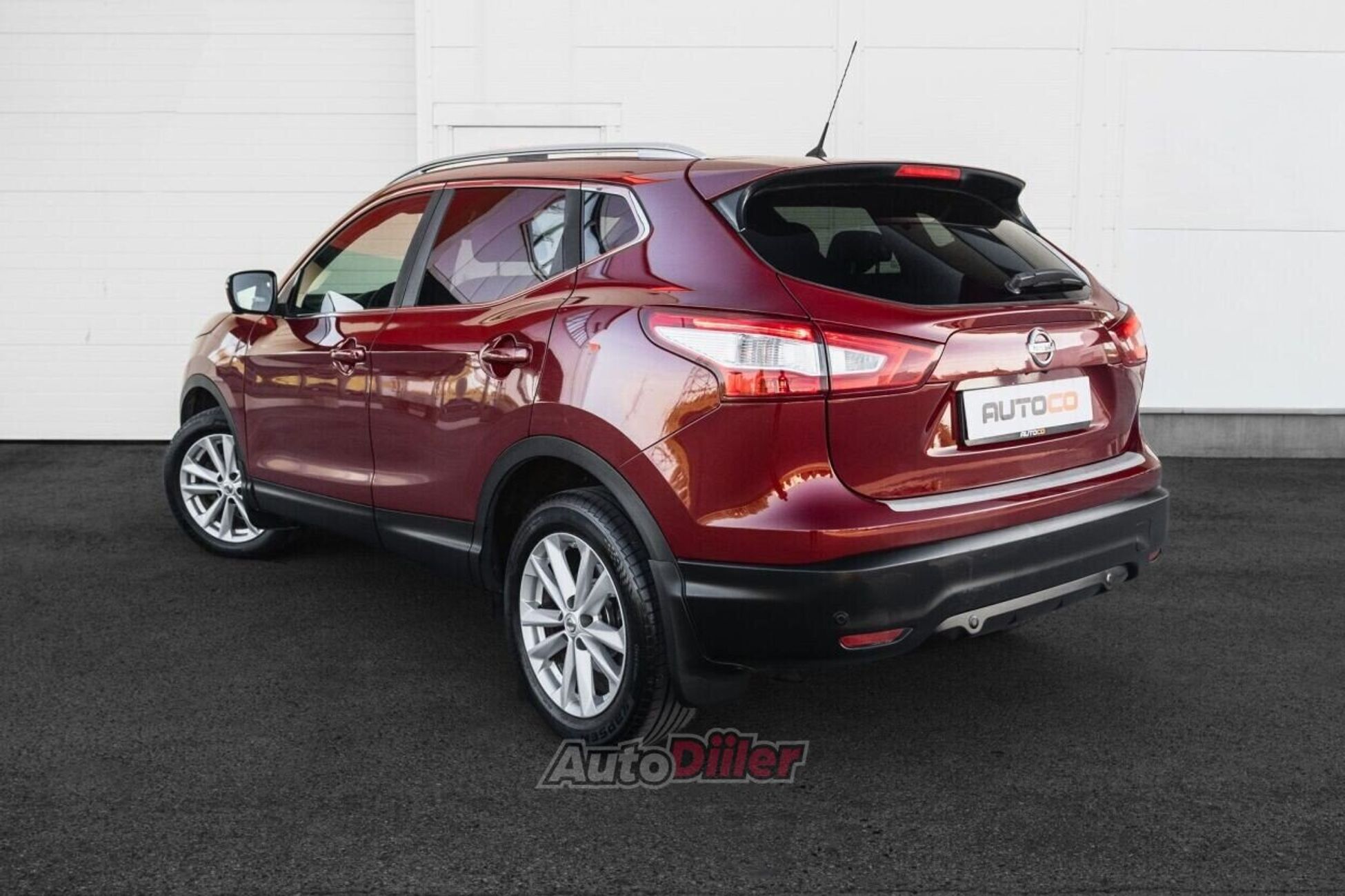 Nissan Qashqai Tekna Premium 1.2 85kW 2015, photo 6/10