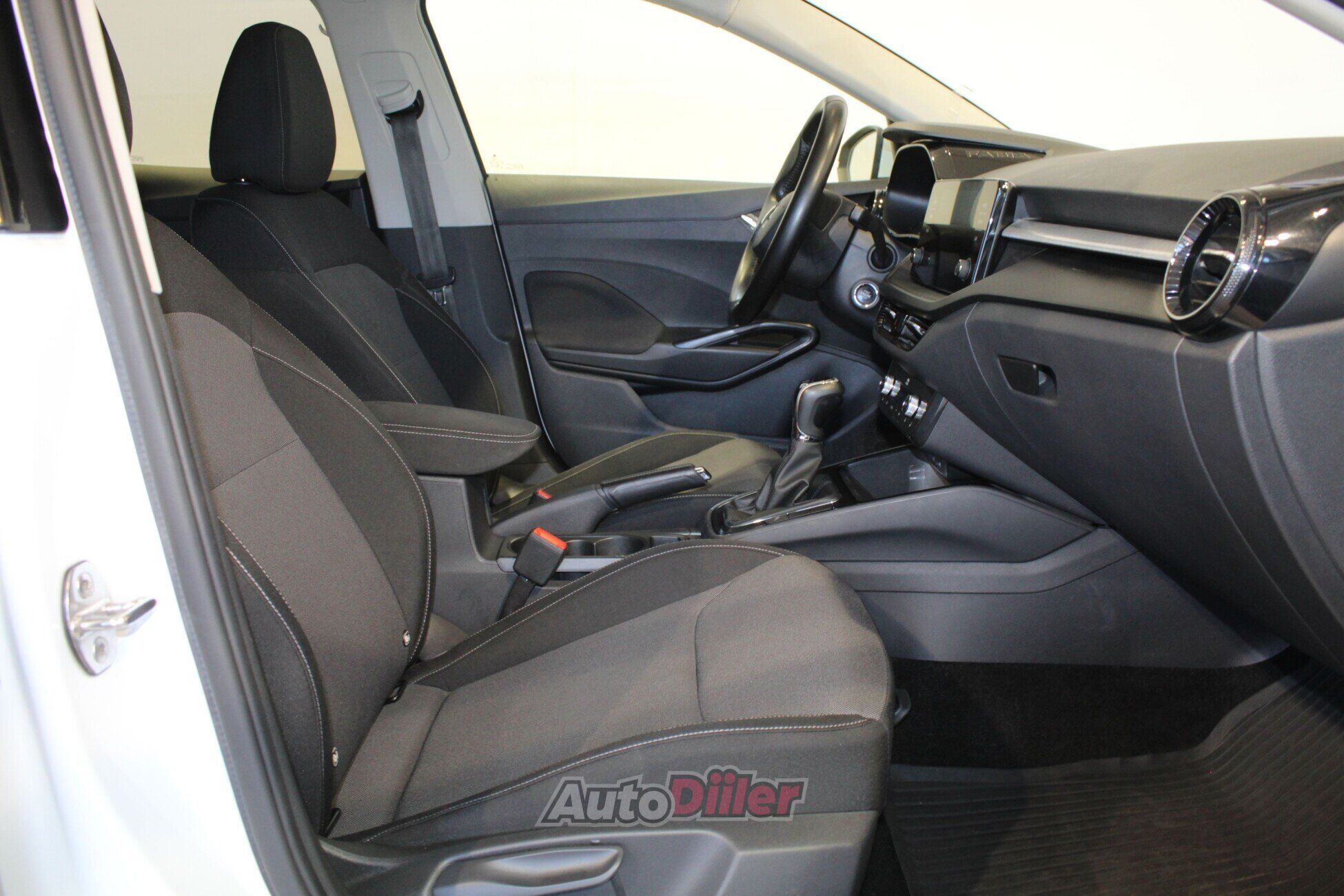 Skoda Fabia Ambition TSI 1.0 81kW 2023, kuva 6/10