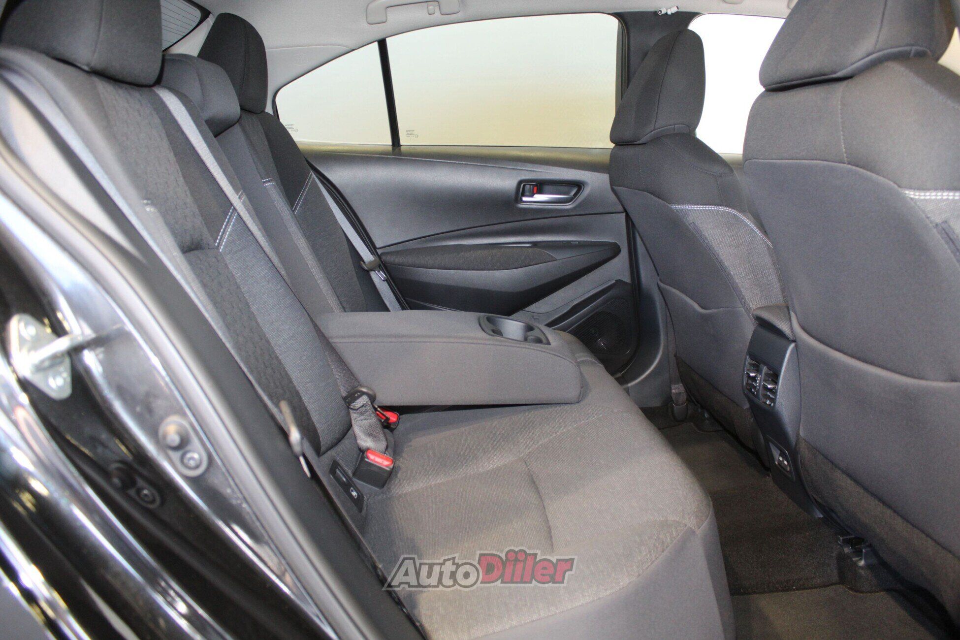 Toyota Corolla 1.5 FWD 92 kW 1.5 92kW 2023, photo 7/10