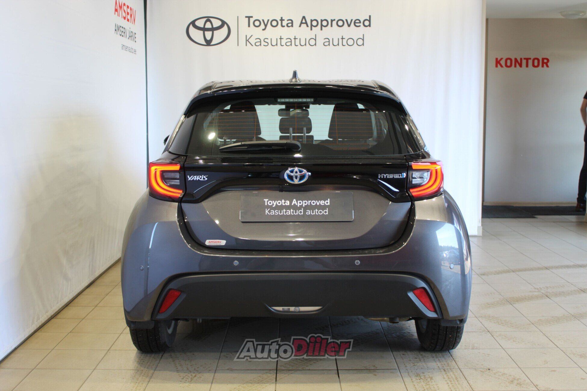 Toyota Yaris Petrol, Automatic 1.5 68kW 2022, photo 4/10