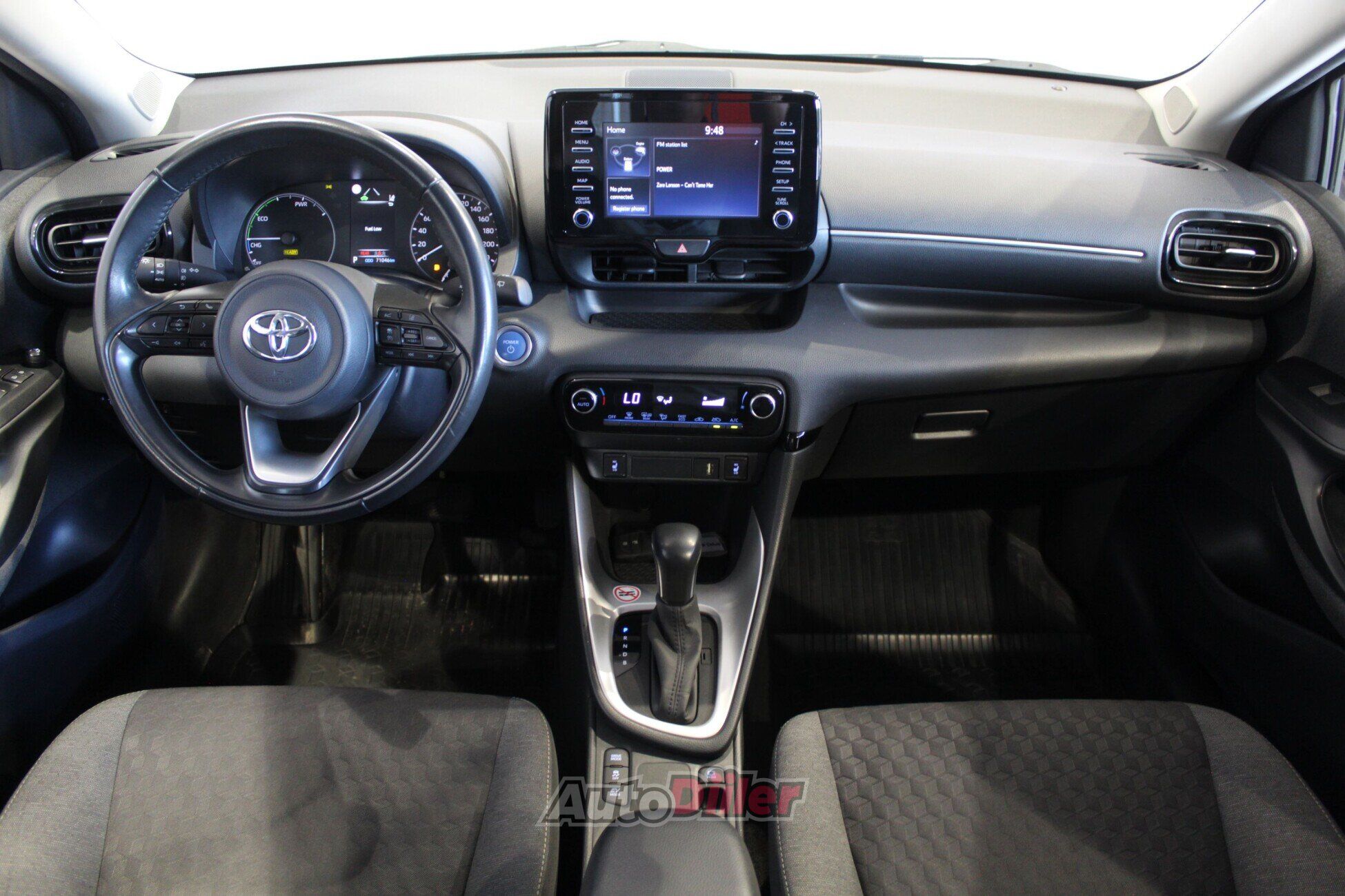 Toyota Yaris Petrol, Automatic 1.5 68kW 2022, photo 7/10