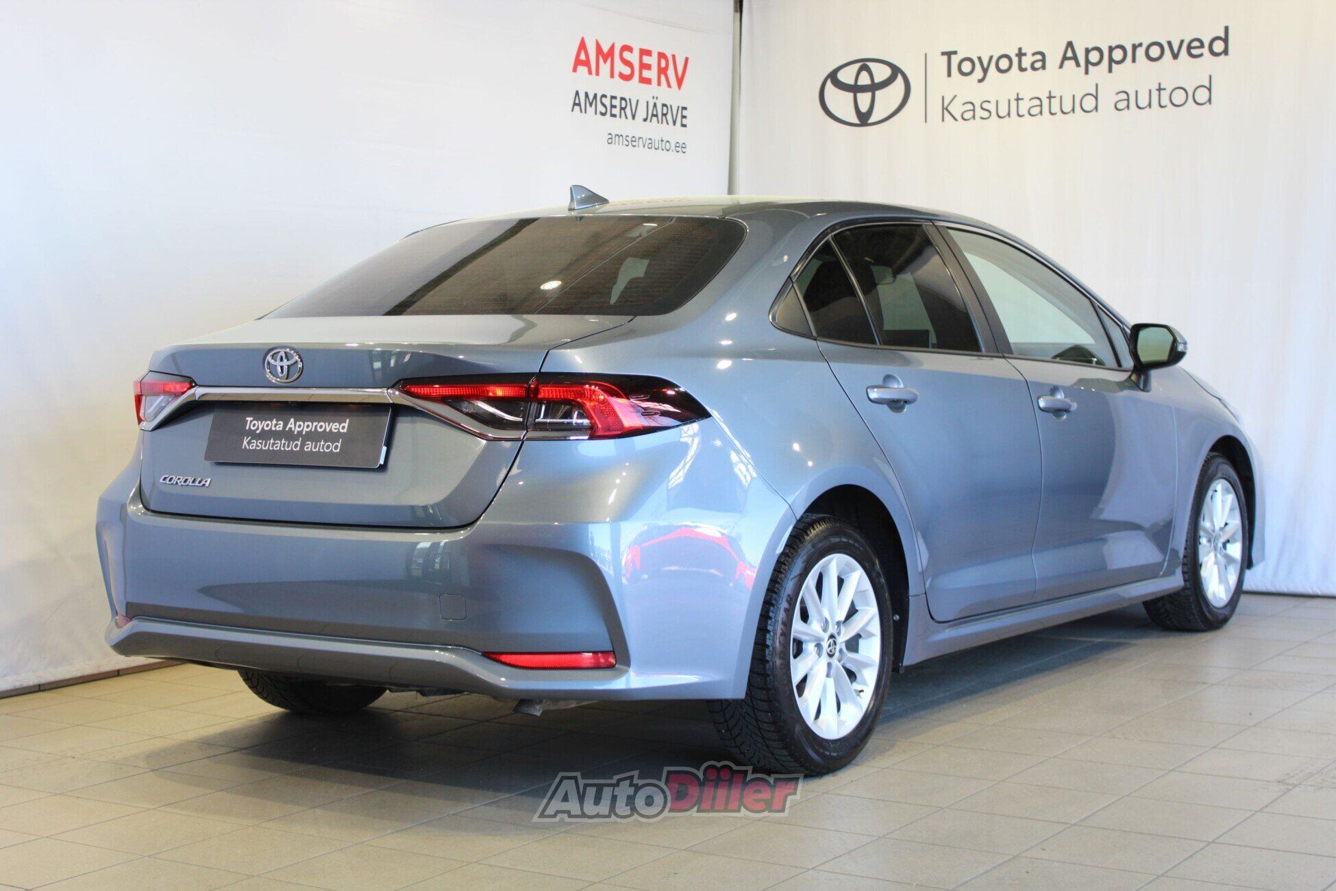 Toyota Corolla 2023, photo 2/10